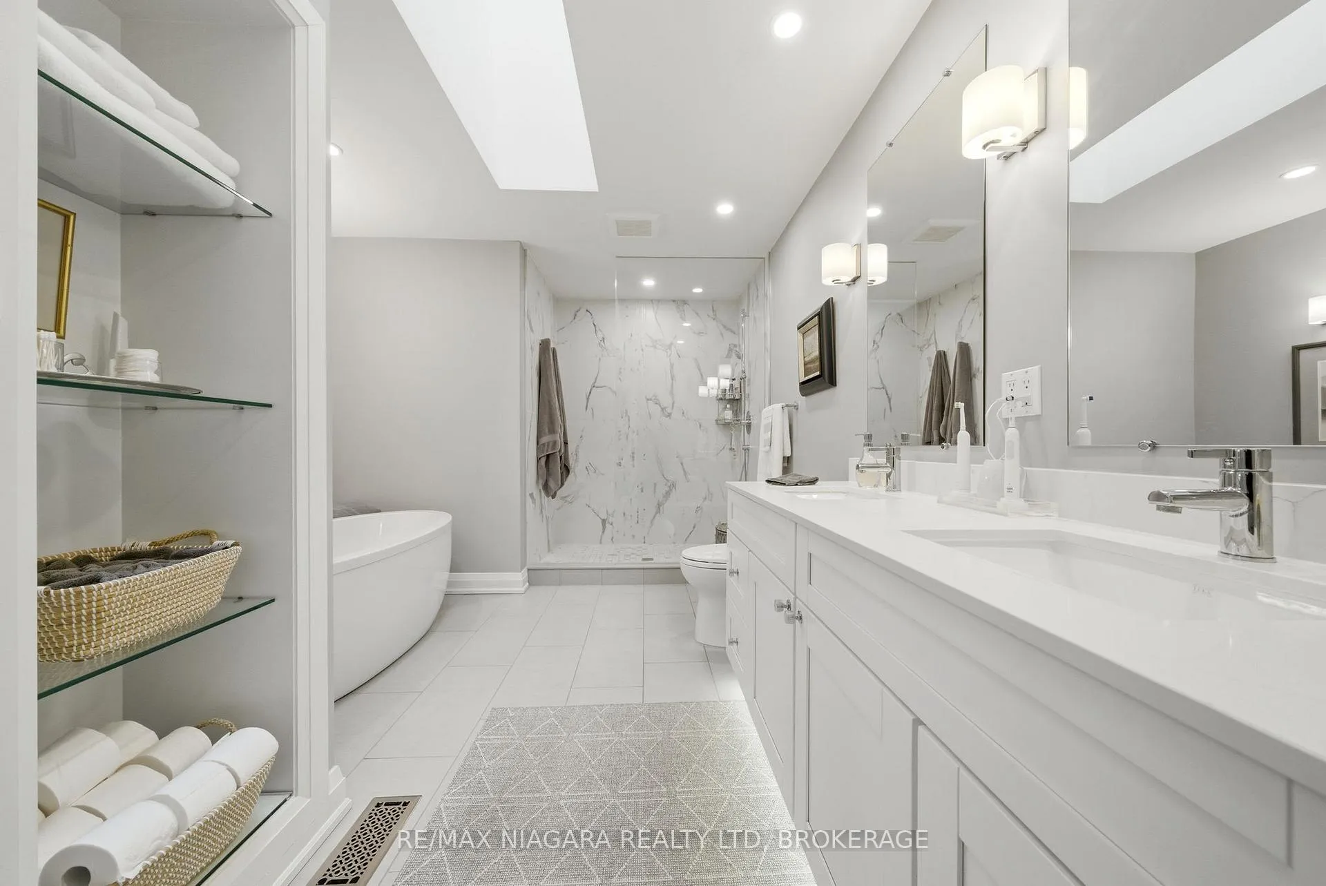 Photo 24 of Unit 21, 141 Welland Vale Road, St. Catharines, Grapeview — HOMEH