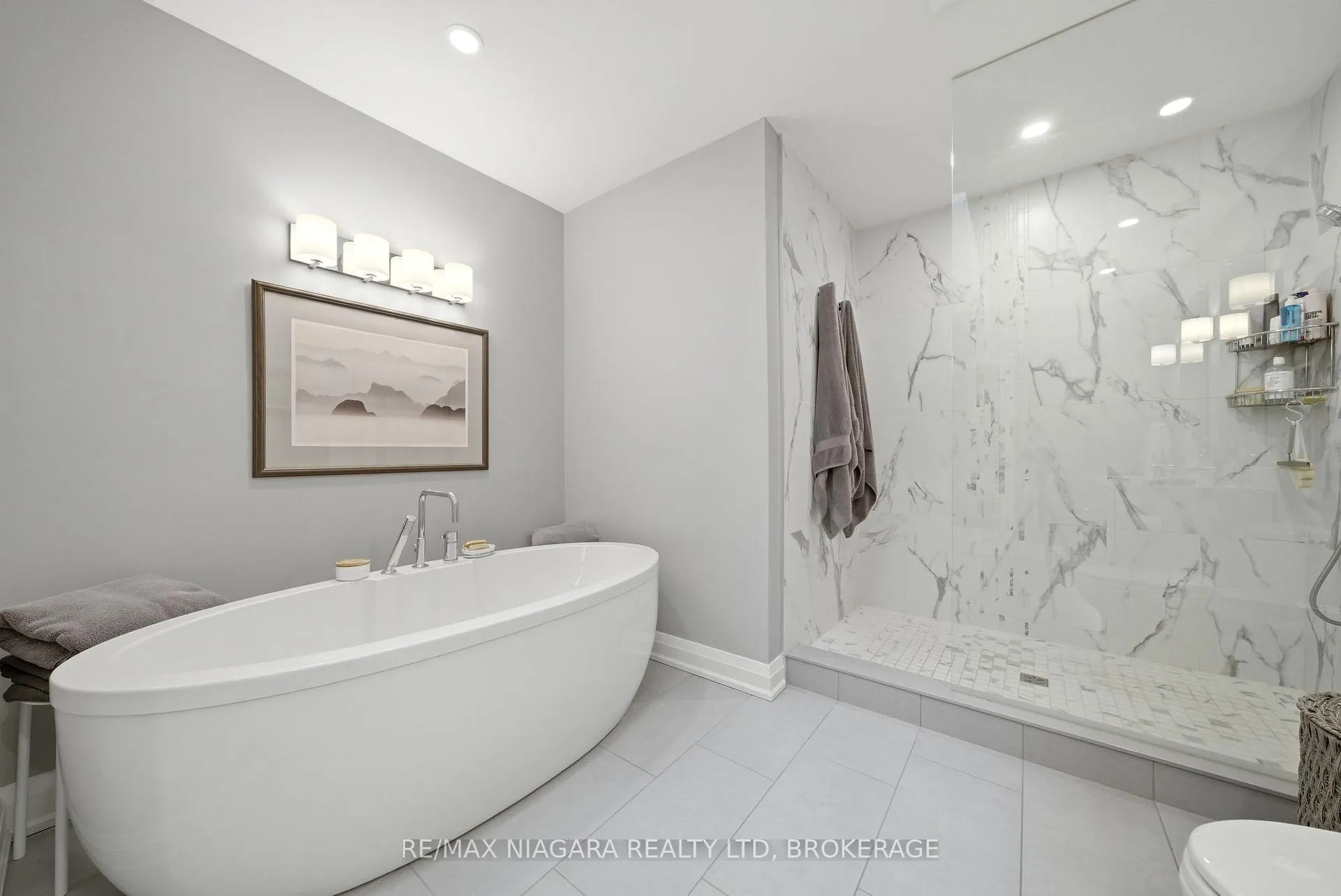 Photo 25 of Unit 21, 141 Welland Vale Road, St. Catharines, Grapeview — HOMEH