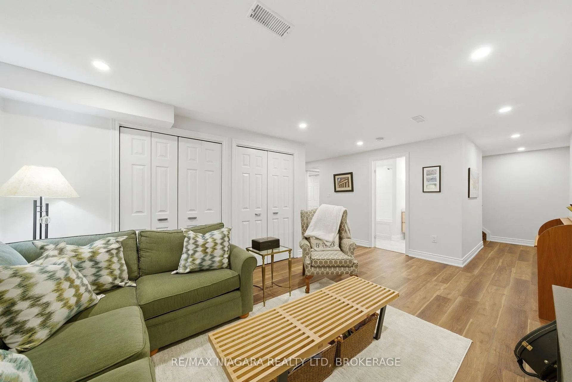 Photo 27 of Unit 21, 141 Welland Vale Road, St. Catharines, Grapeview — HOMEH