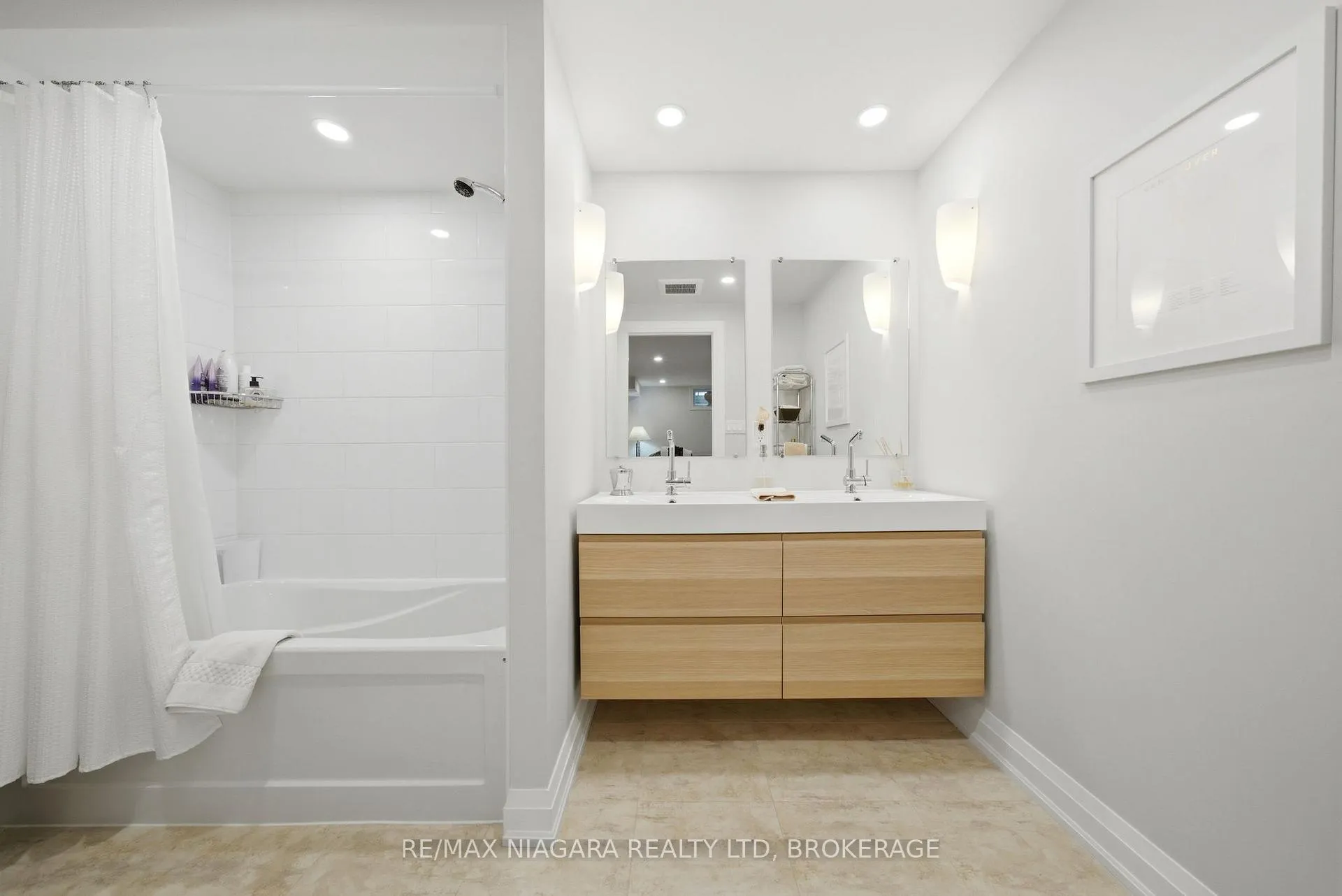 Photo 28 of Unit 21, 141 Welland Vale Road, St. Catharines, Grapeview — HOMEH