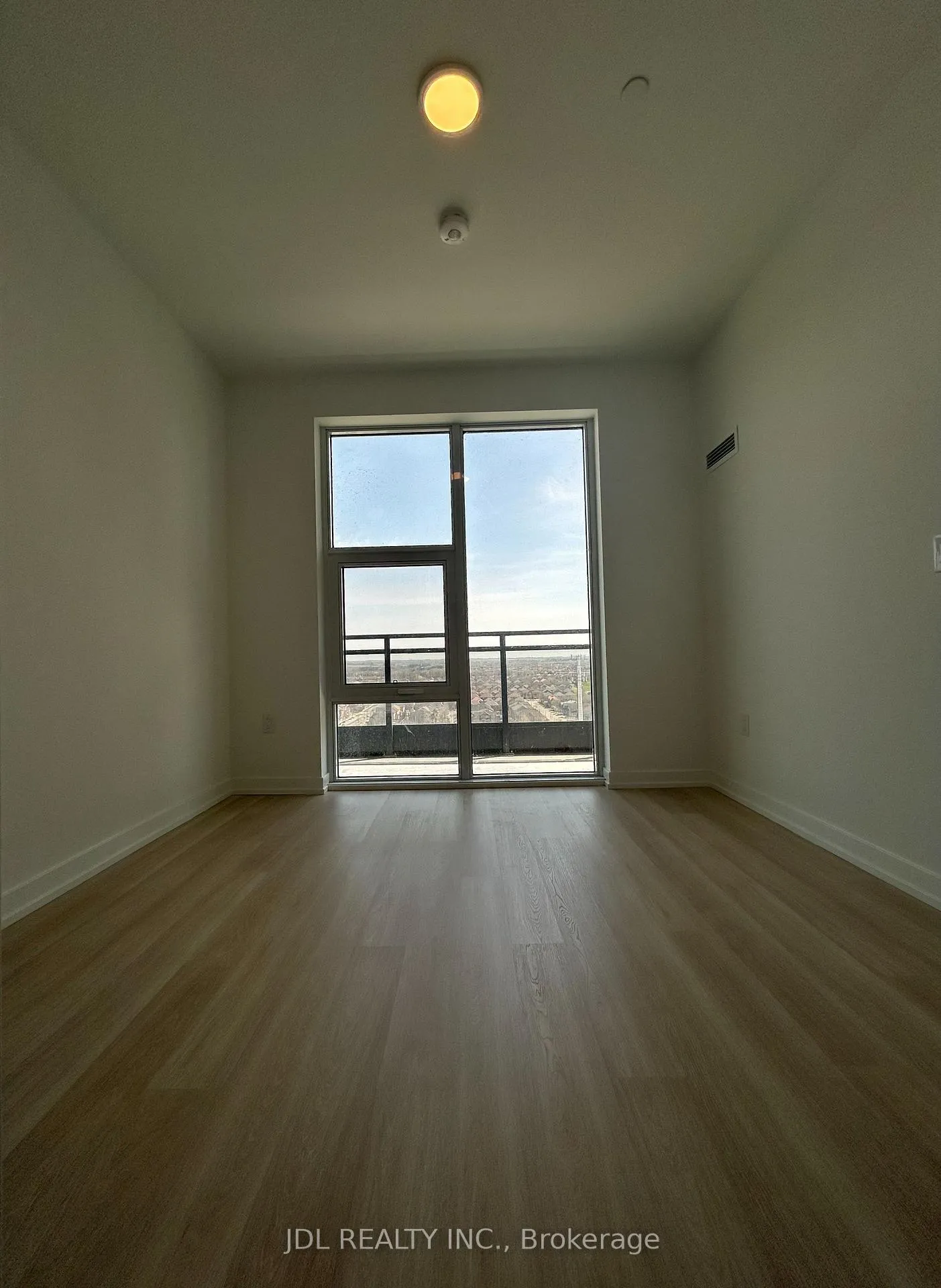 Photo 7 of Unit 1811, 9763 Markham Rd, Markham, Greensborough — HOMEH