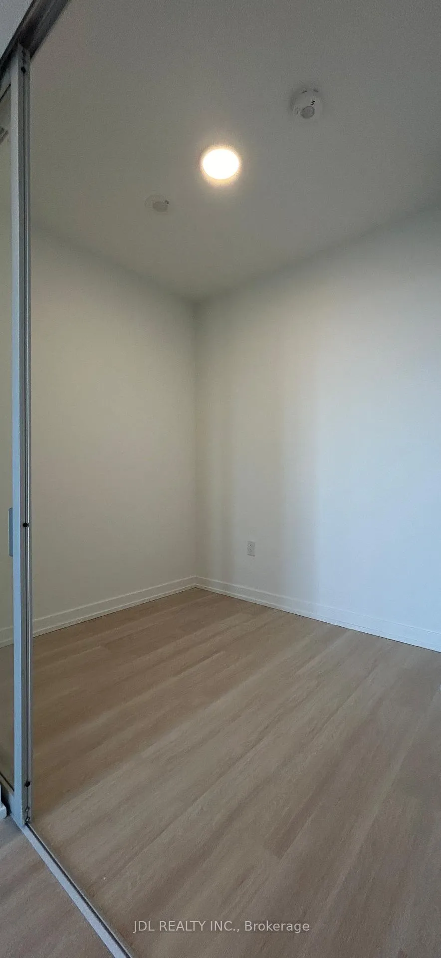 Photo 14 of Unit 1811, 9763 Markham Rd, Markham, Greensborough — HOMEH