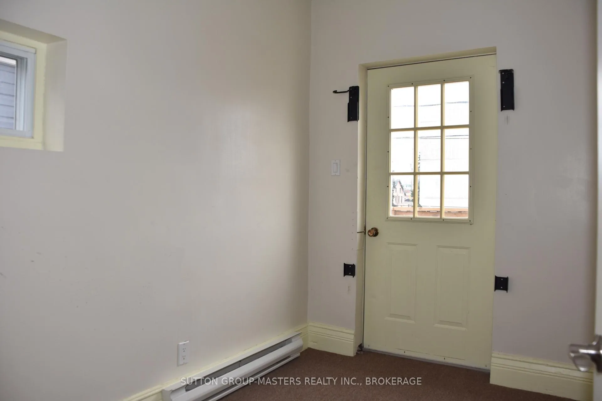 Photo 11 of 267 Bethune Street, Peterborough, Town Ward 3 — HOMEH