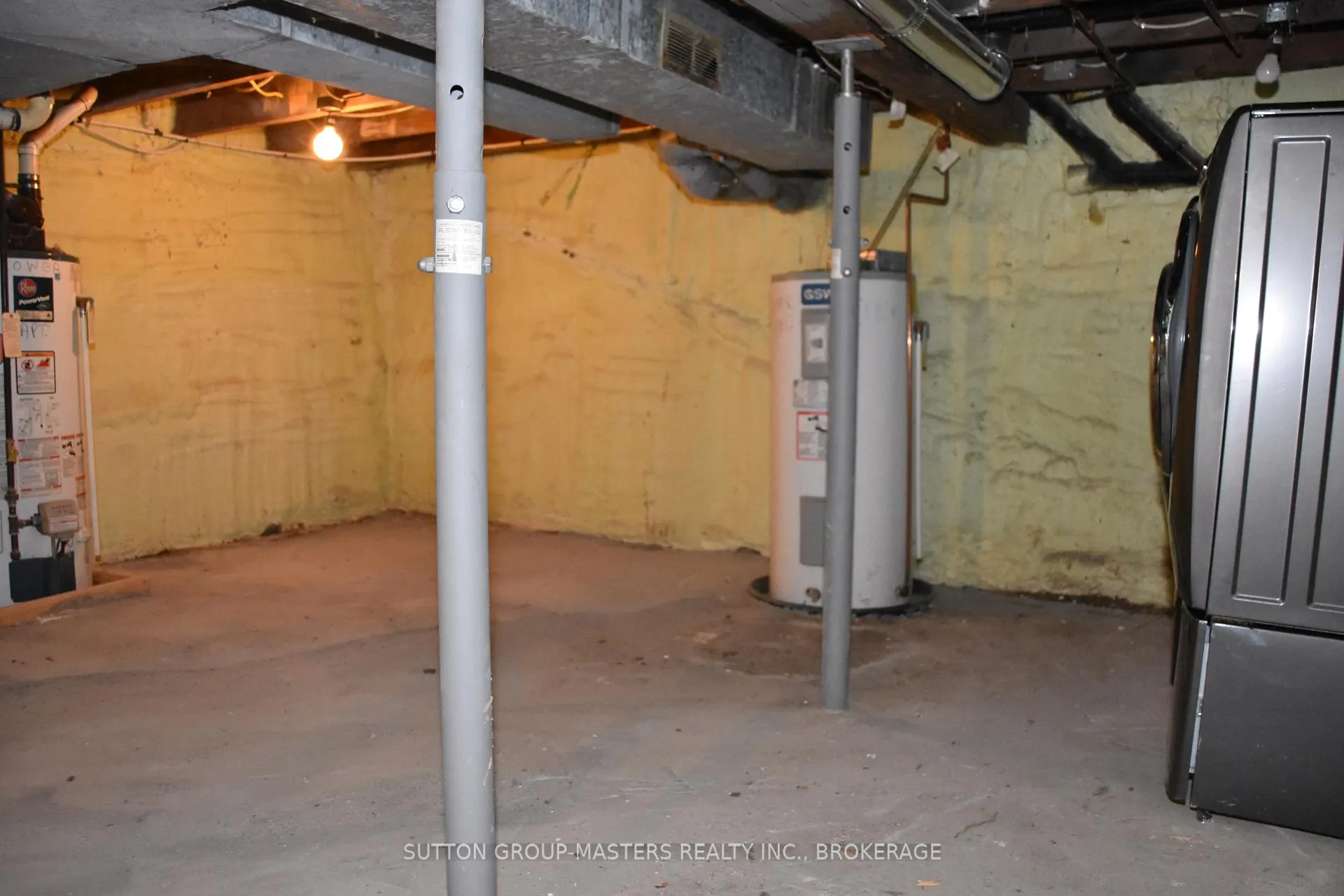 Photo 31 of 267 Bethune Street, Peterborough, Town Ward 3 — HOMEH