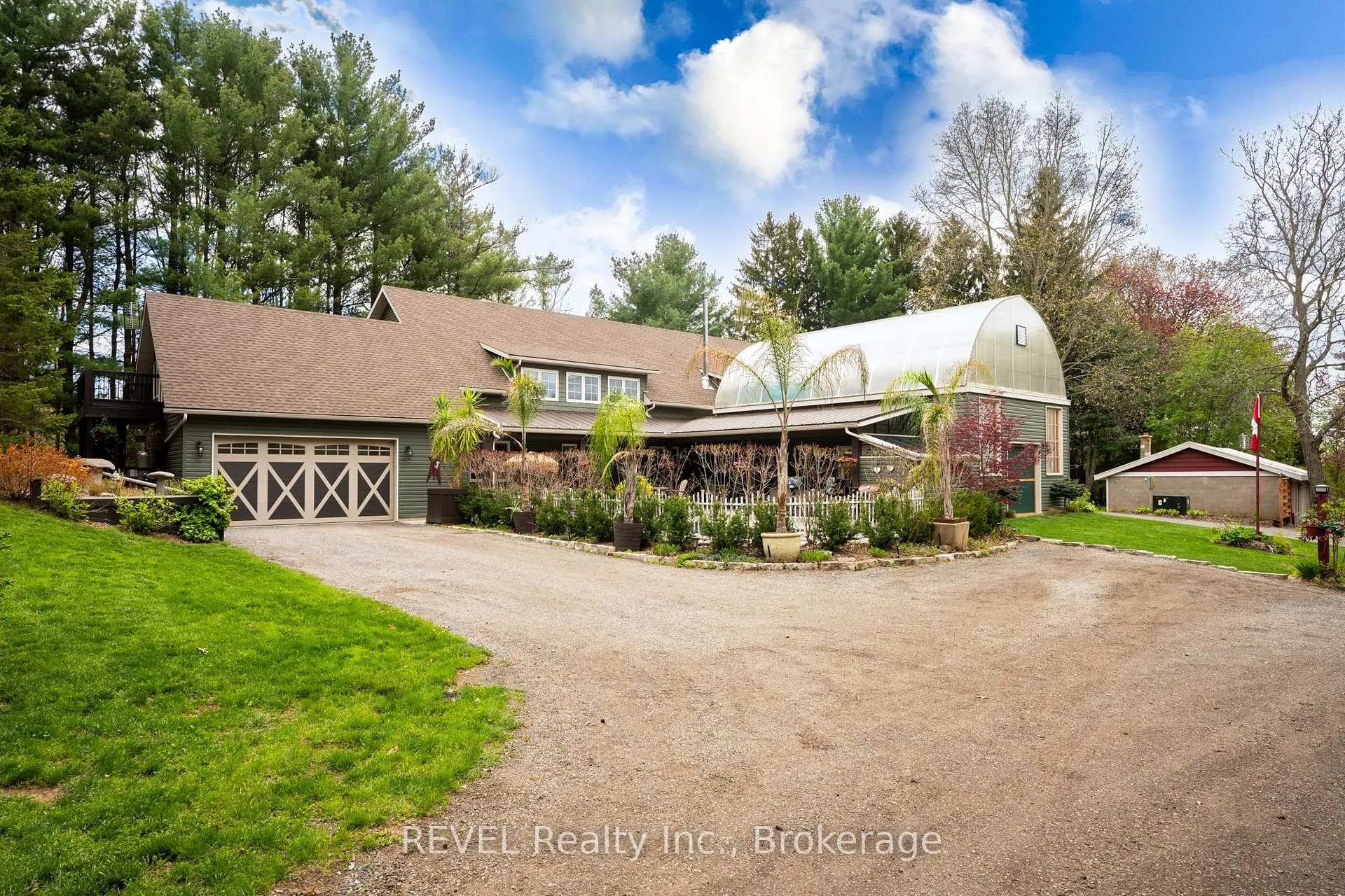 Front of 573 Canboro Road