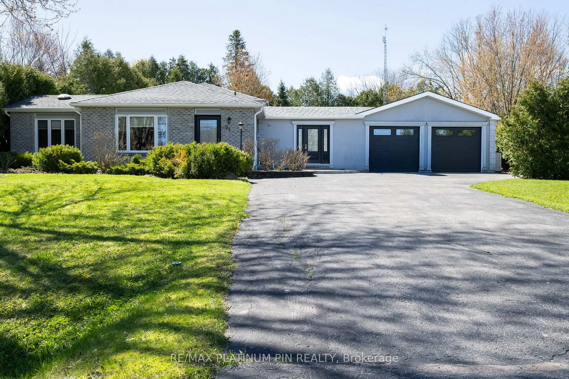 Front of 21 Longfield Drive
