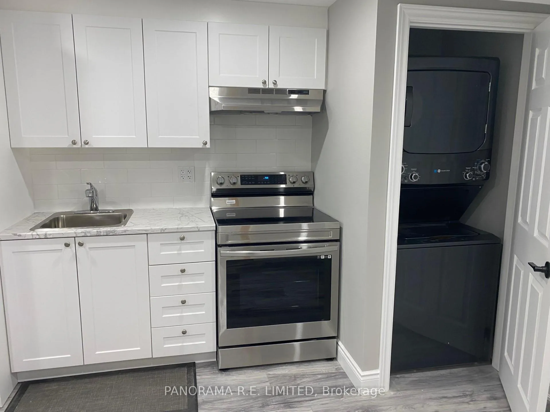 Photo 4 of Unit Lower, 85 Echo Ridge Crescent, Vaughan, Sonoma Heights — HOMEH