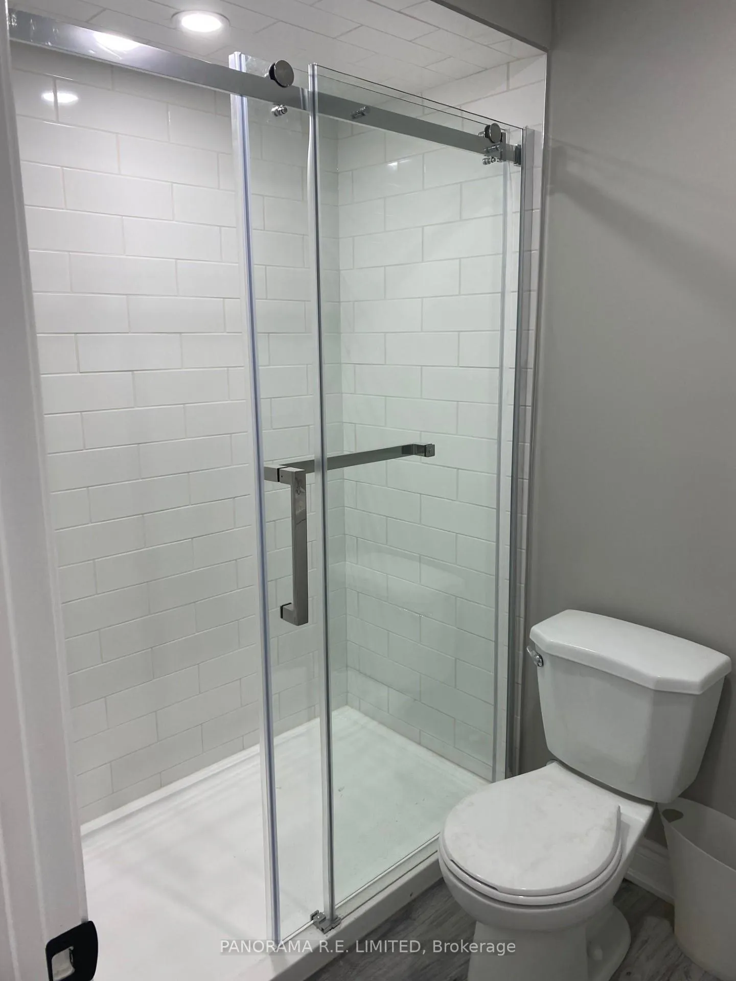Photo 5 of Unit Lower, 85 Echo Ridge Crescent, Vaughan, Sonoma Heights — HOMEH