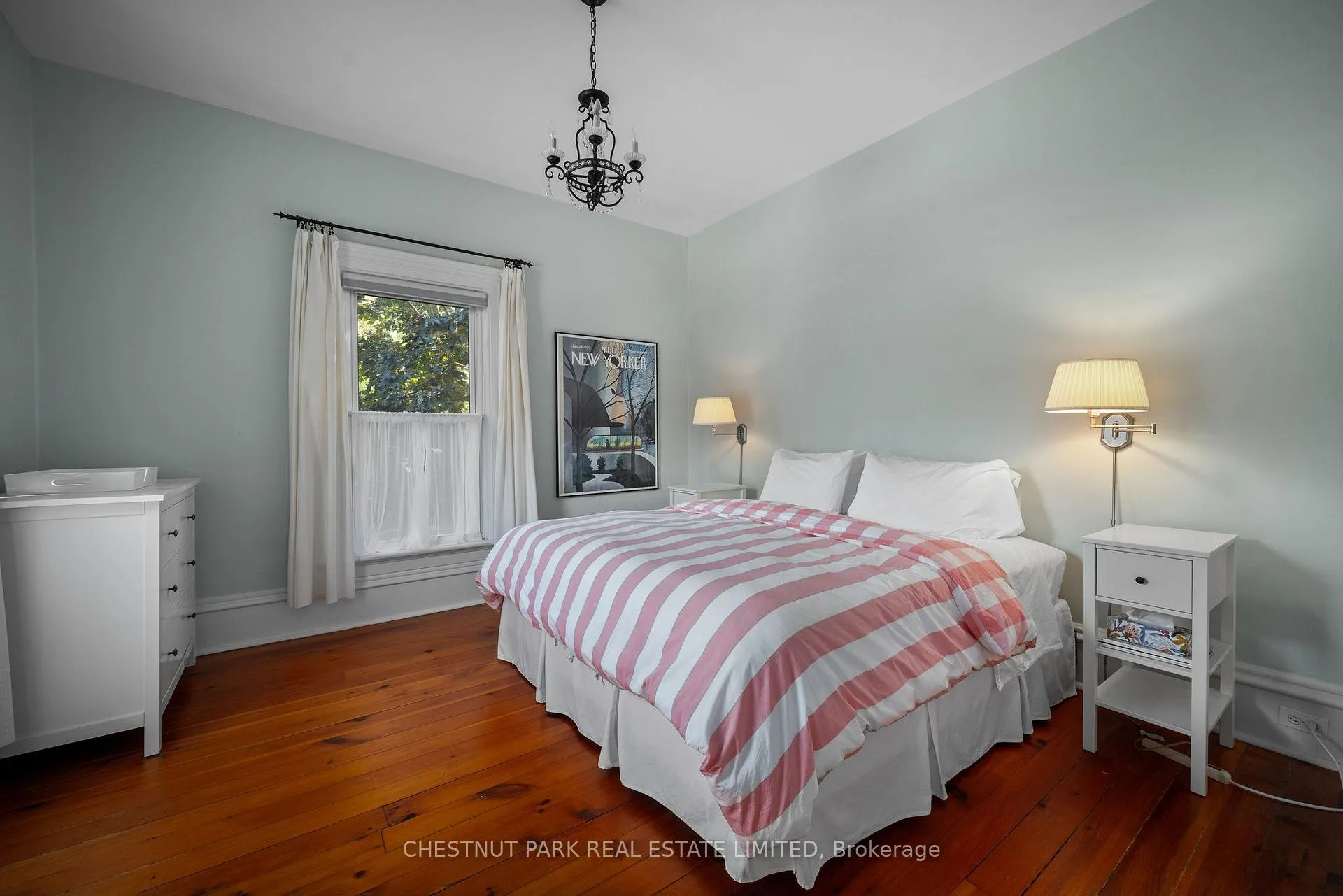 Photo 33 of 341 Main Street, Prince Edward County, Bloomfield Ward — HOMEH