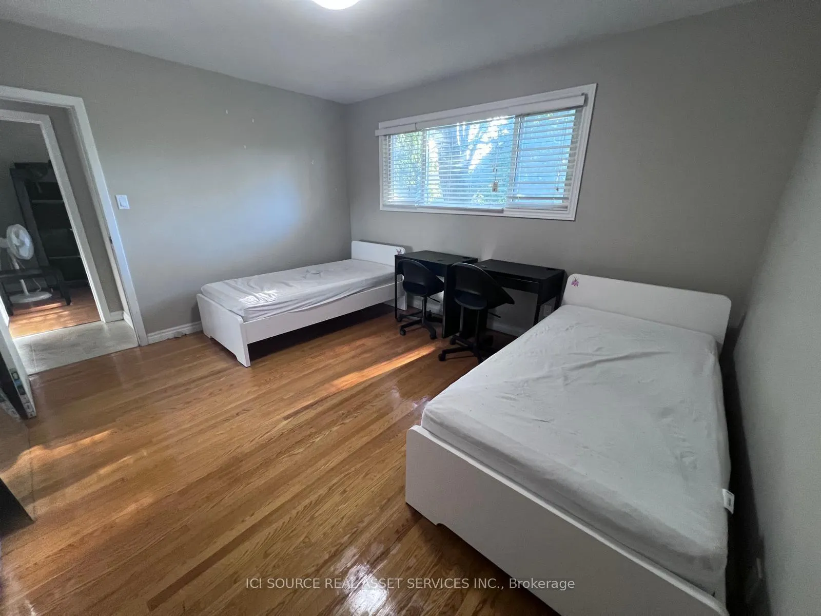 Photo 9 of 199 Dixie Crescent, Waterloo — HOMEH