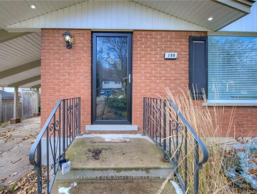 Photo 24 of 199 Dixie Crescent, Waterloo — HOMEH
