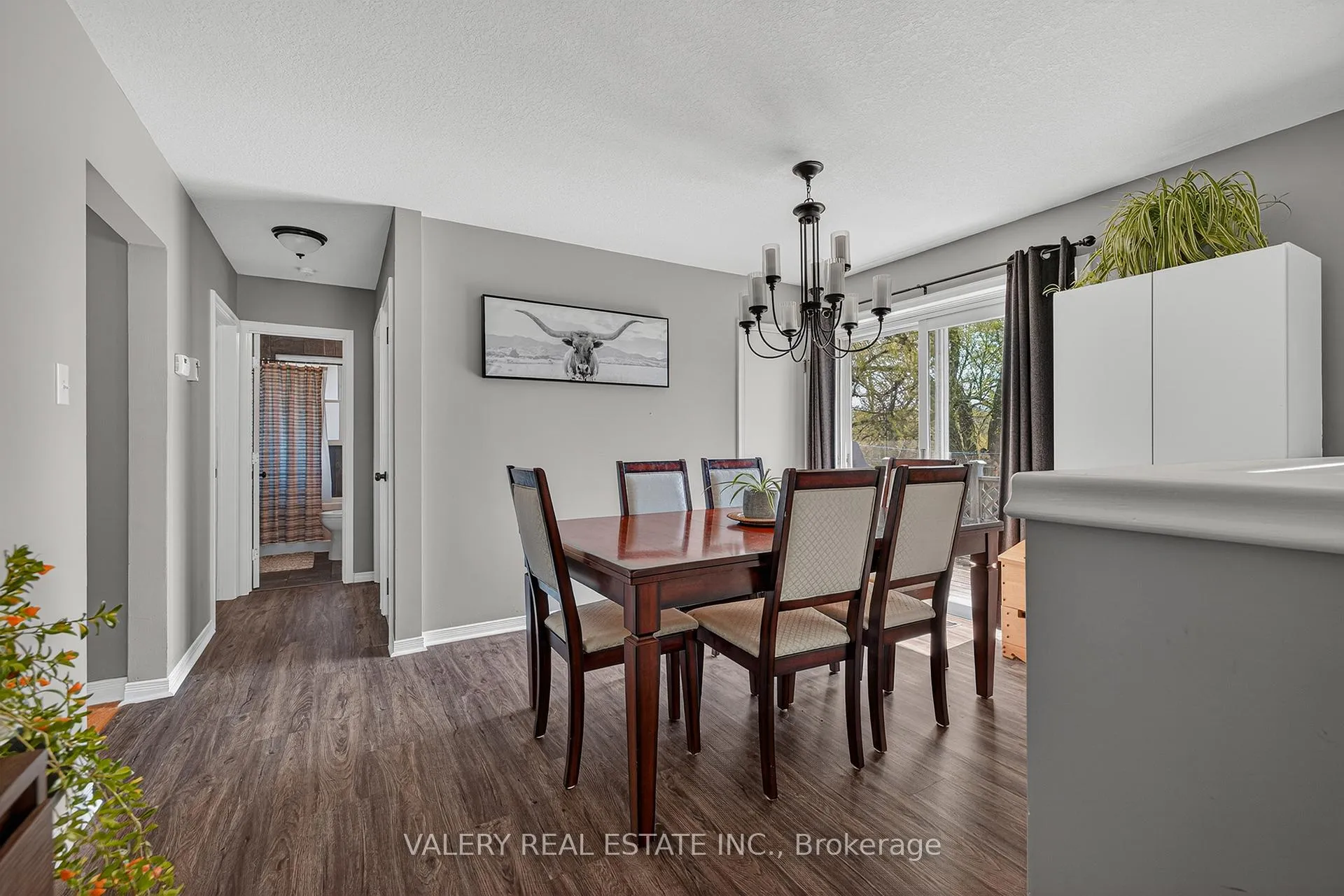 Photo 14 of 325 Grandview Avenue, Wilmot — HOMEH