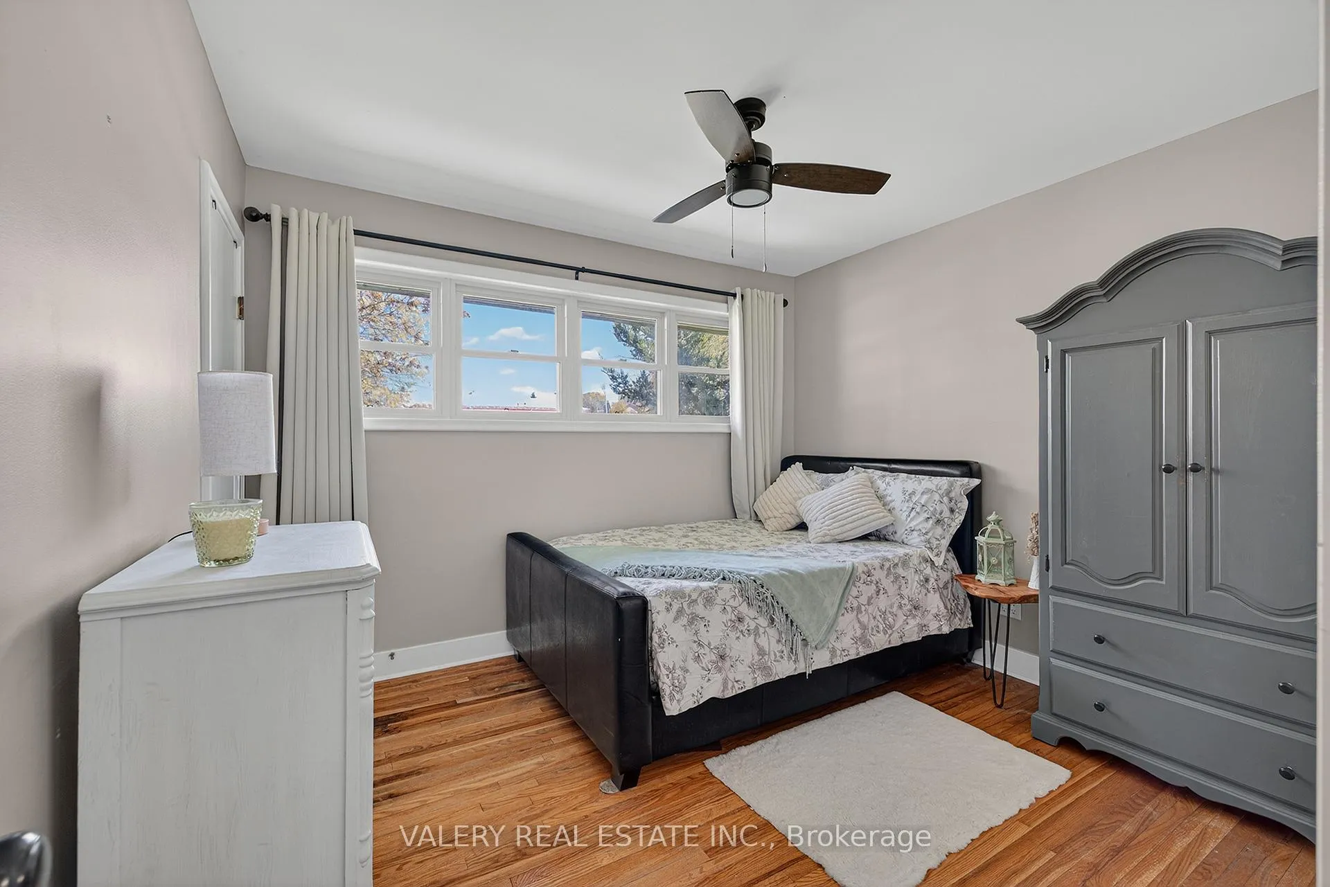 Photo 15 of 325 Grandview Avenue, Wilmot — HOMEH
