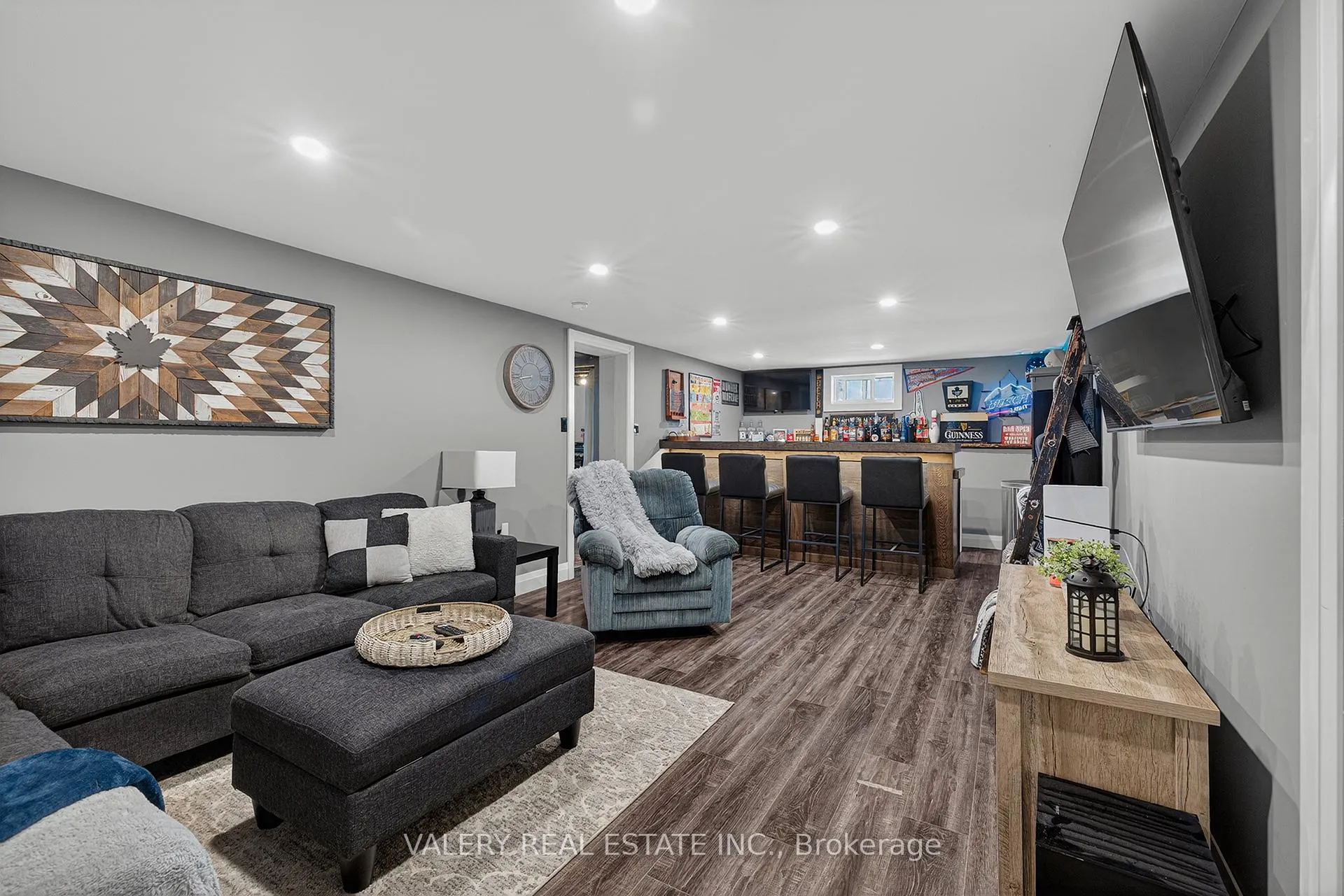 Photo 19 of 325 Grandview Avenue, Wilmot — HOMEH