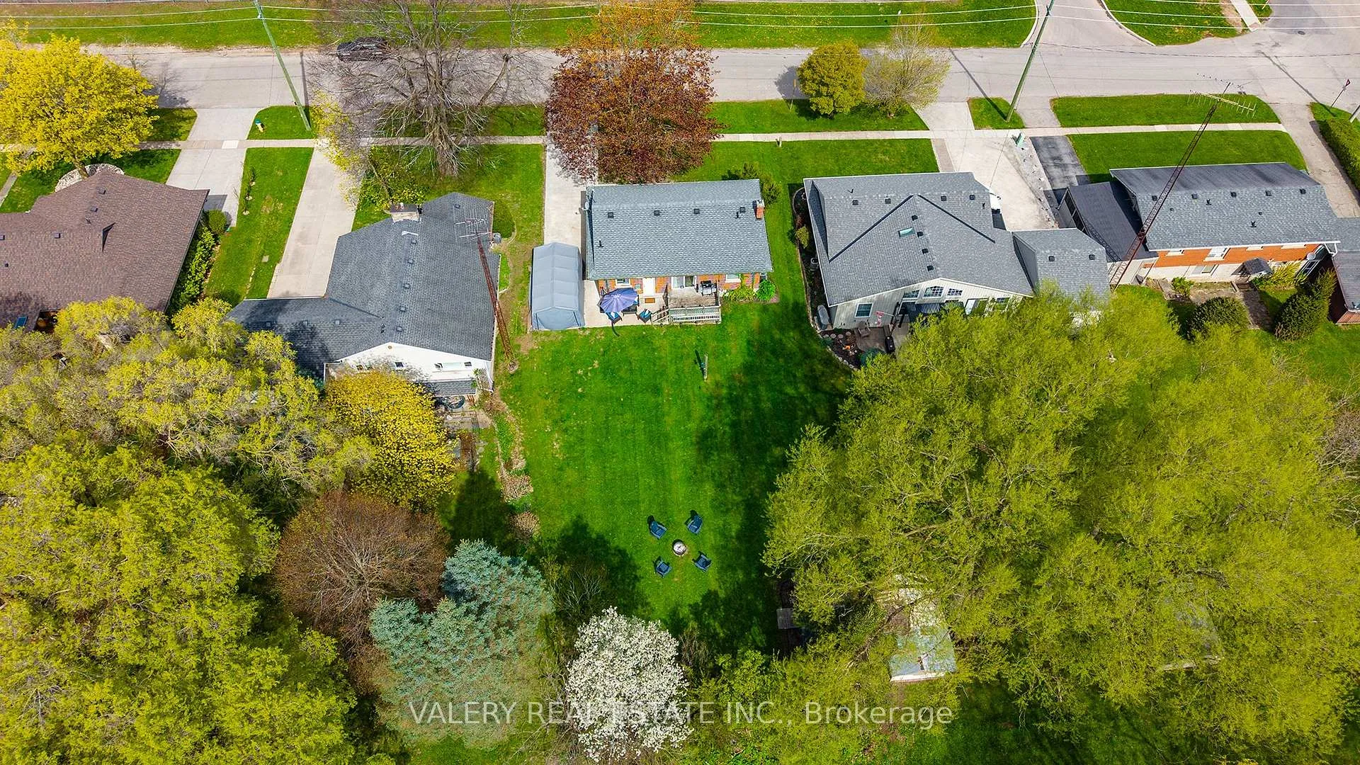 Photo 27 of 325 Grandview Avenue, Wilmot — HOMEH