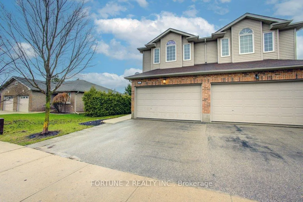 Photo 4 of 455 Danby Street E, North Perth, Listowel — HOMEH