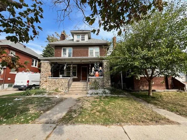 Photo 2 of 732 Mill Street, Windsor — HOMEH
