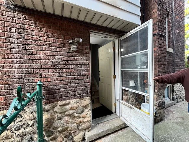 Photo 4 of 732 Mill Street, Windsor — HOMEH