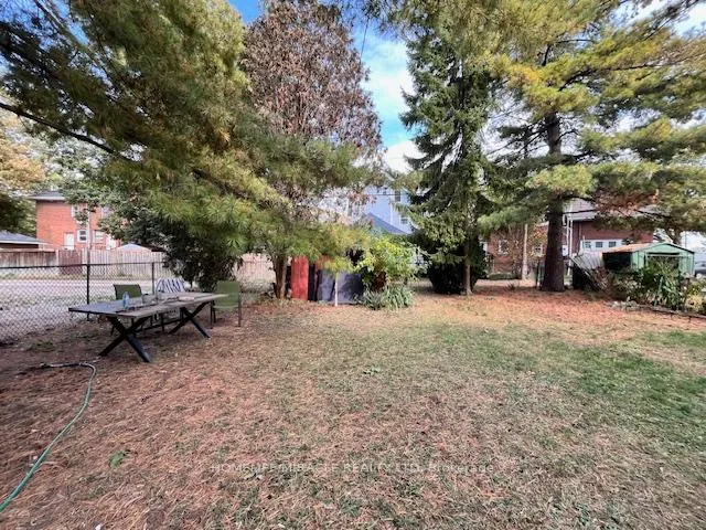 Photo 7 of 732 Mill Street, Windsor — HOMEH