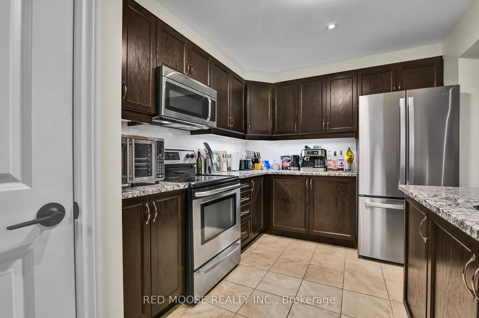 Photo 11 of 373 Sweetfern Crescent, Ottawa, Avalon West — HOMEH