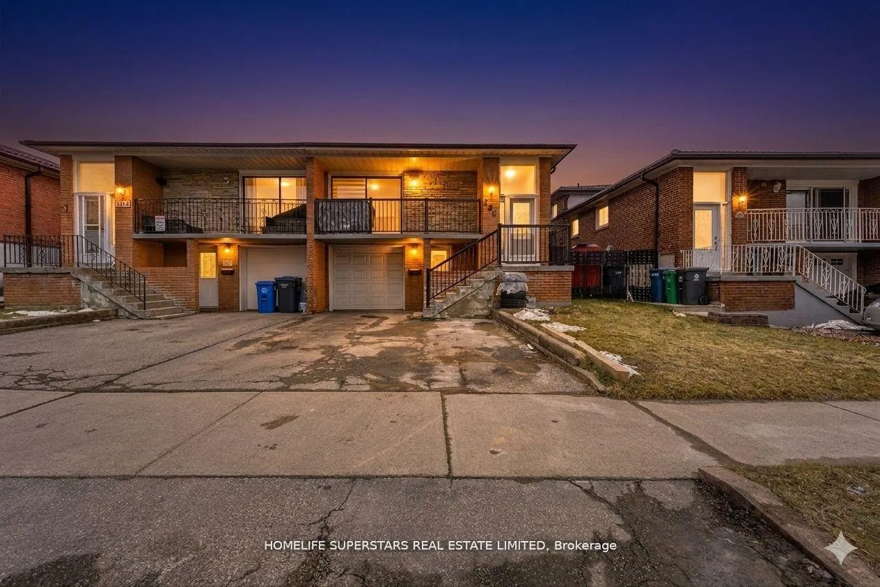 Photo 1 of 306 Royal Salisbury Way, Brampton, Madoc — HOMEH