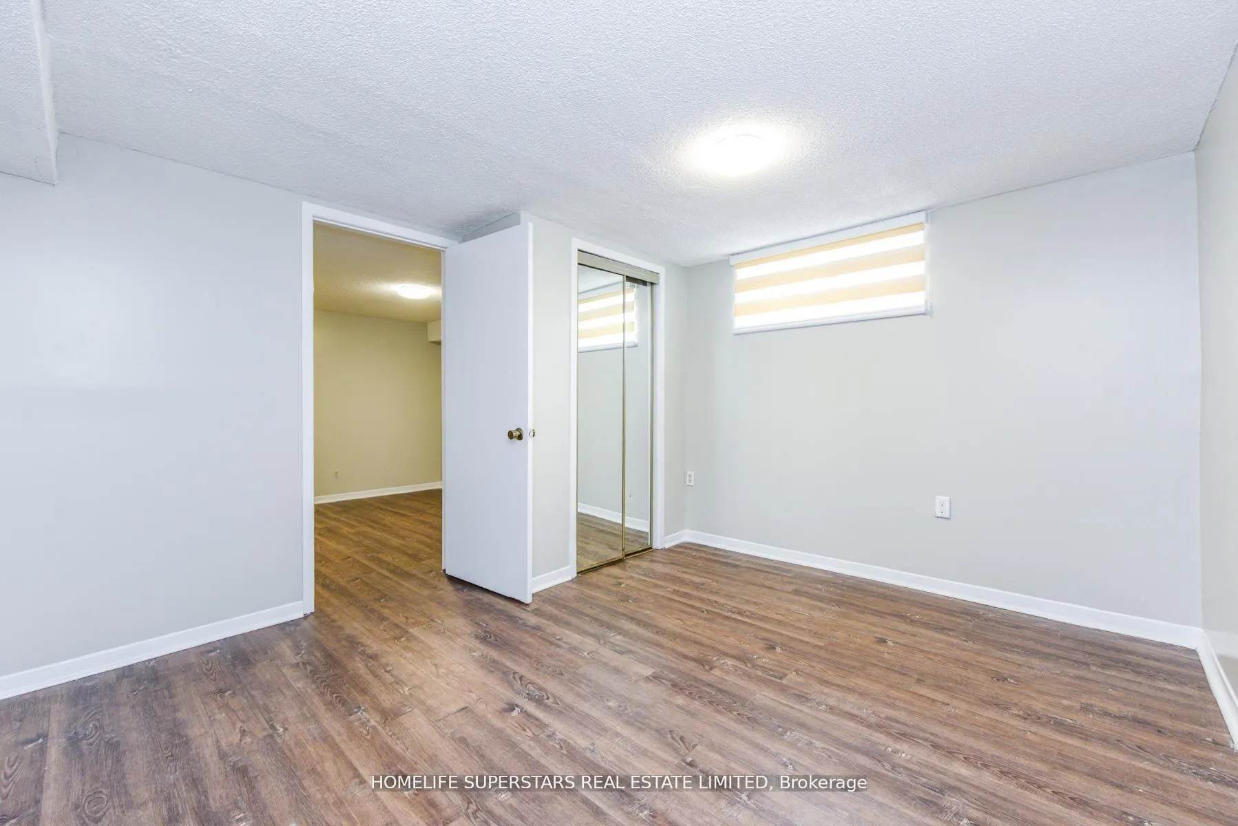 Photo 11 of 306 Royal Salisbury Way, Brampton, Madoc — HOMEH