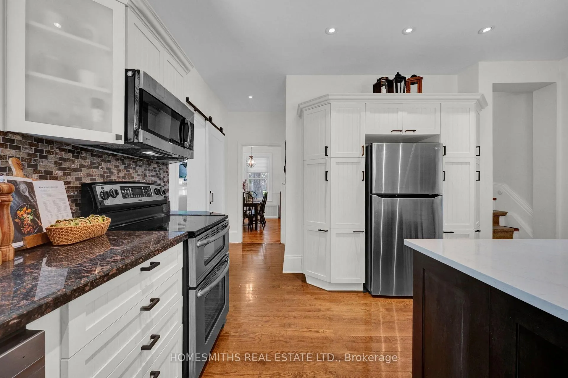 Photo 26 of 67 Centre Street, Clarington, Bowmanville — HOMEH