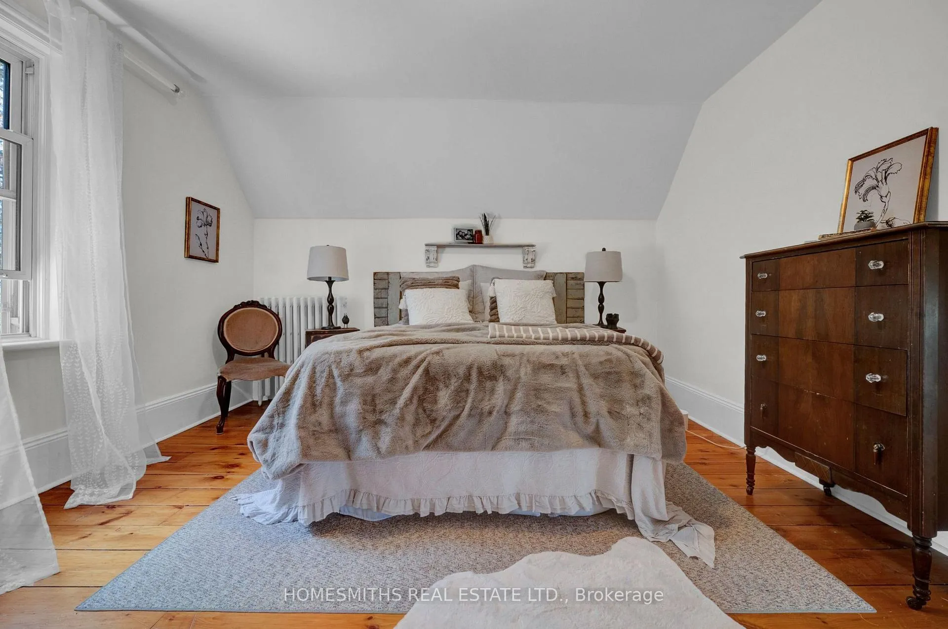 Photo 33 of 67 Centre Street, Clarington, Bowmanville — HOMEH