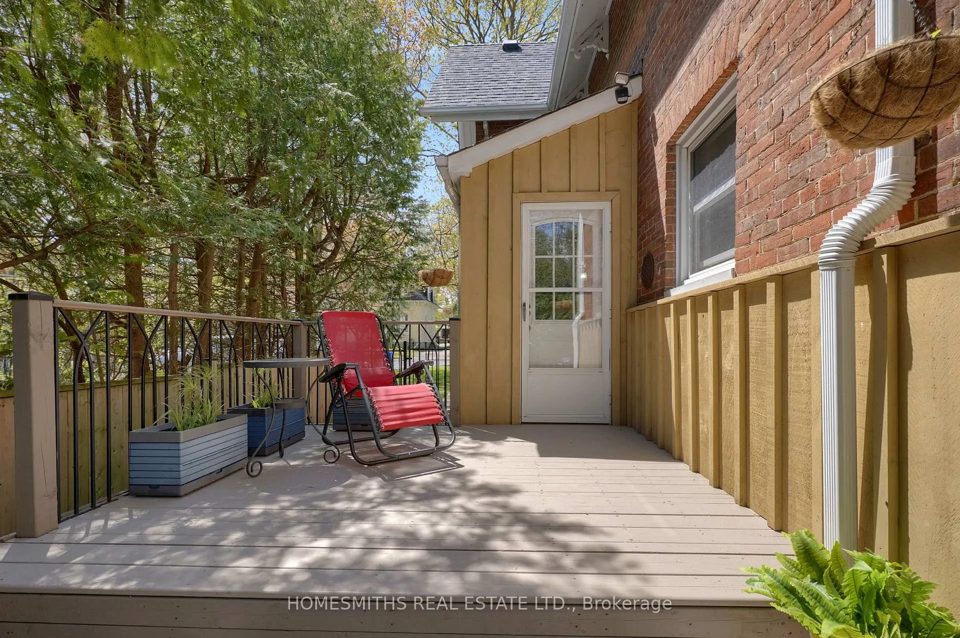 Photo 42 of 67 Centre Street, Clarington, Bowmanville — HOMEH