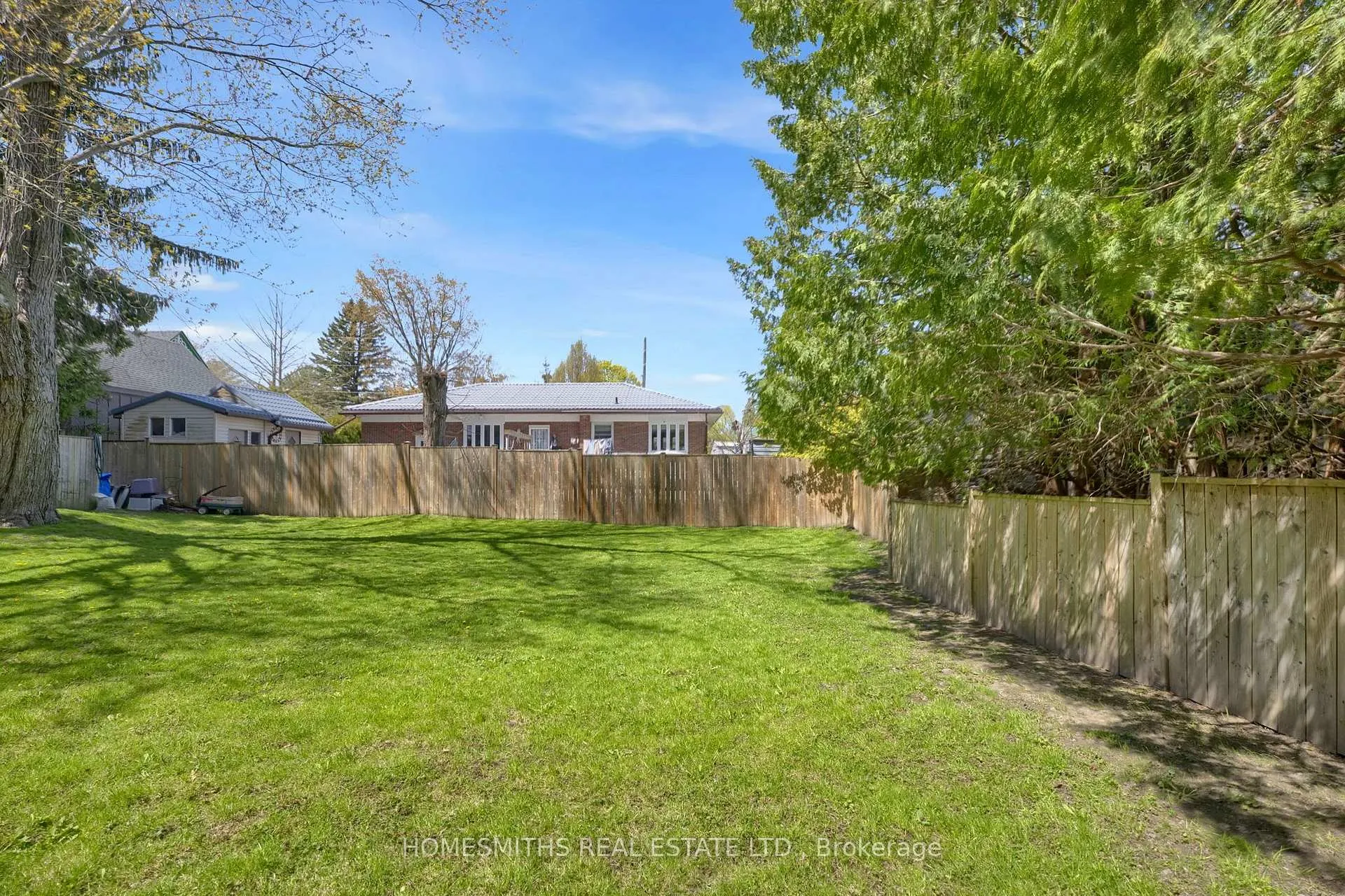 Photo 48 of 67 Centre Street, Clarington, Bowmanville — HOMEH
