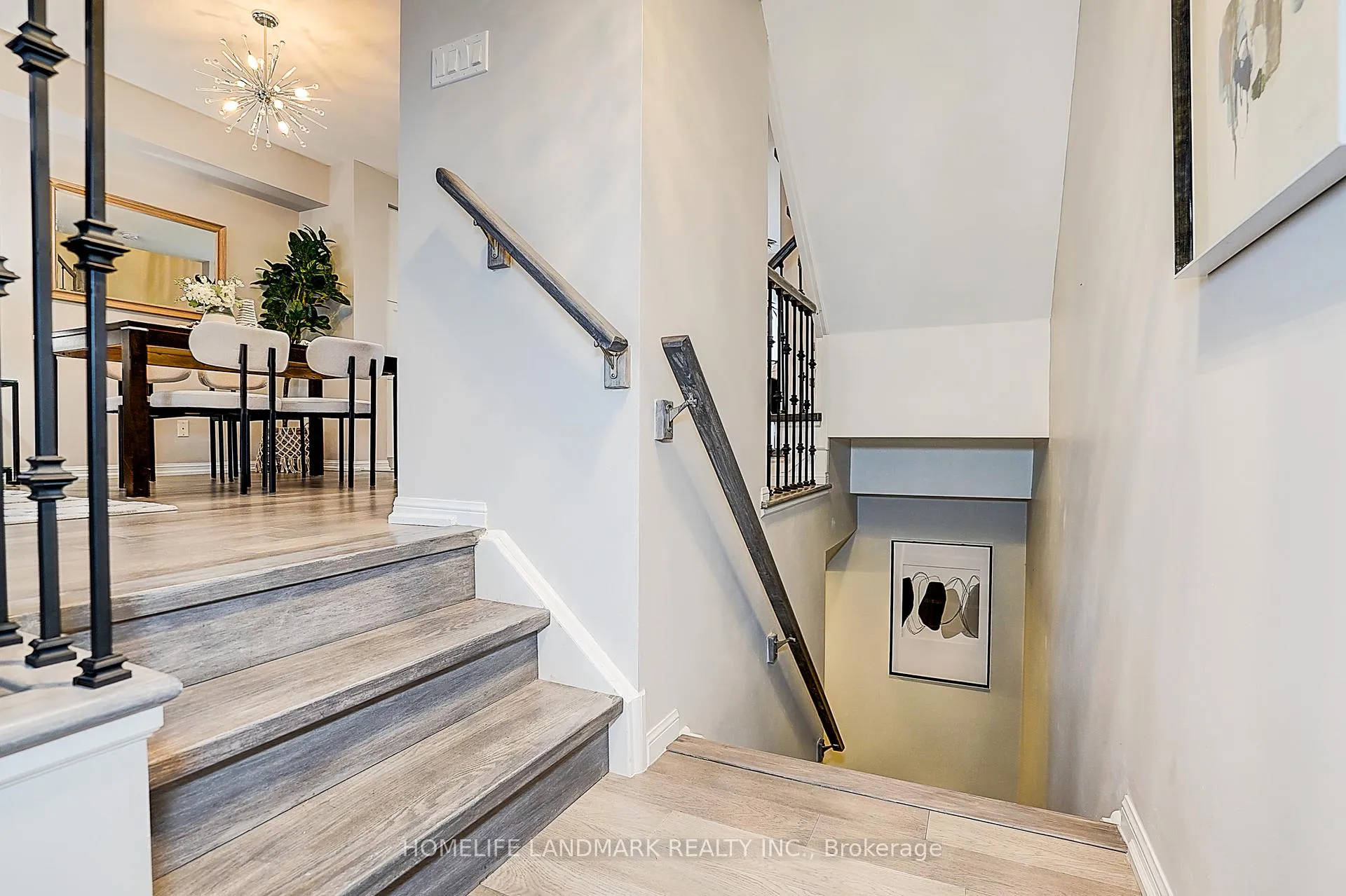 Photo 6 of 61 Burton Howard Drive, Aurora, Bayview Northeast — HOMEH