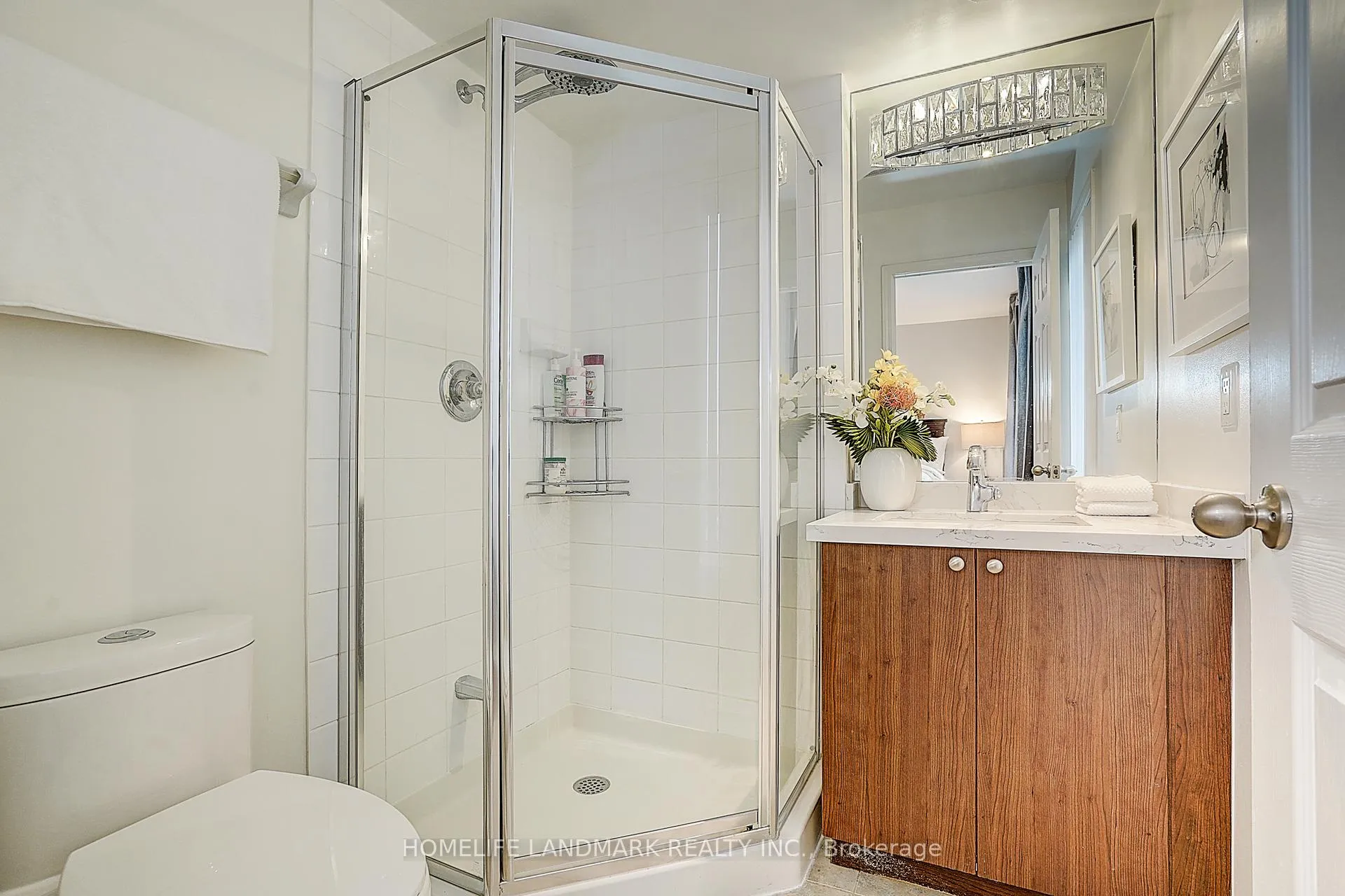 Photo 30 of 61 Burton Howard Drive, Aurora, Bayview Northeast — HOMEH