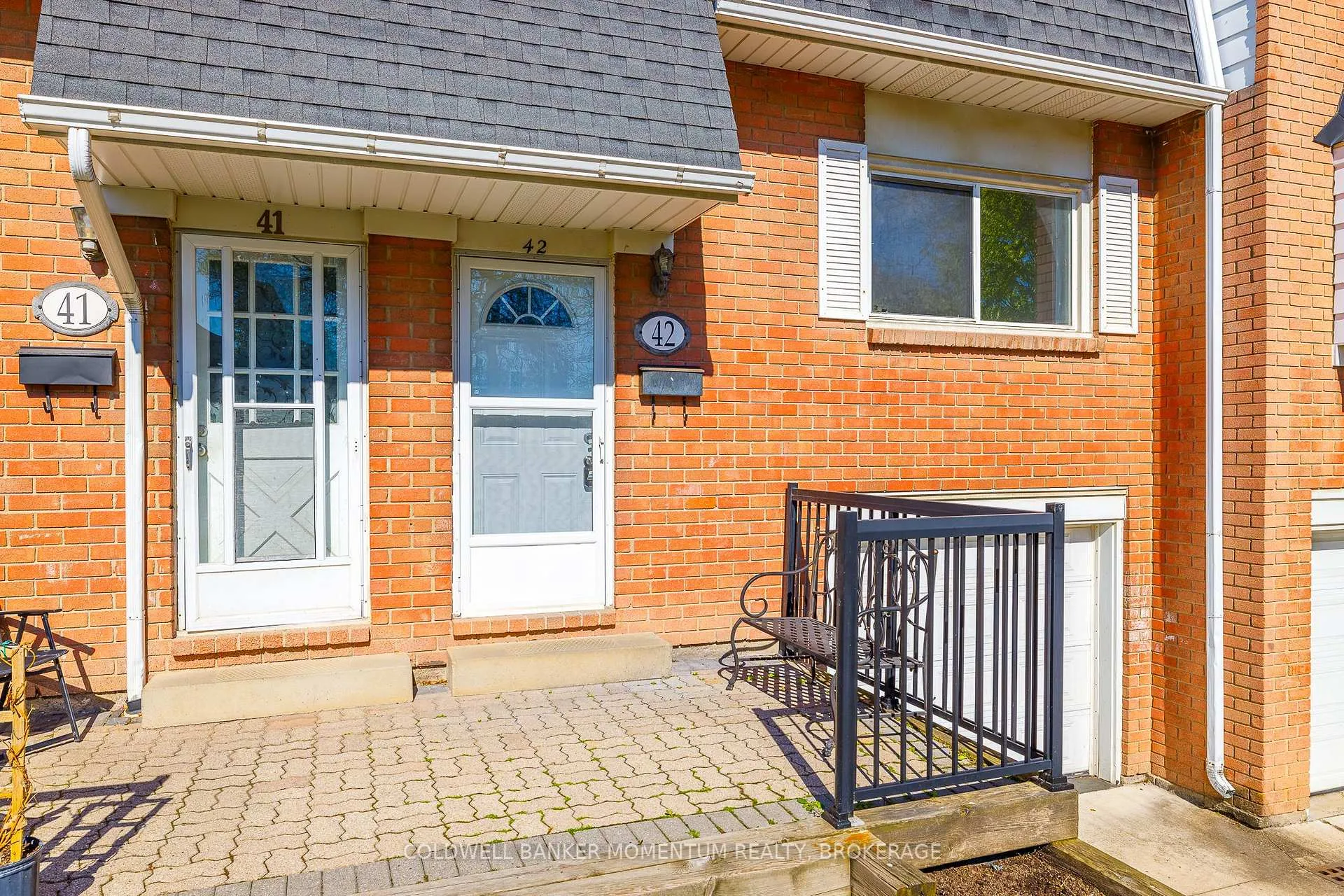 Front of Unit 42, 185 Denistoun Street