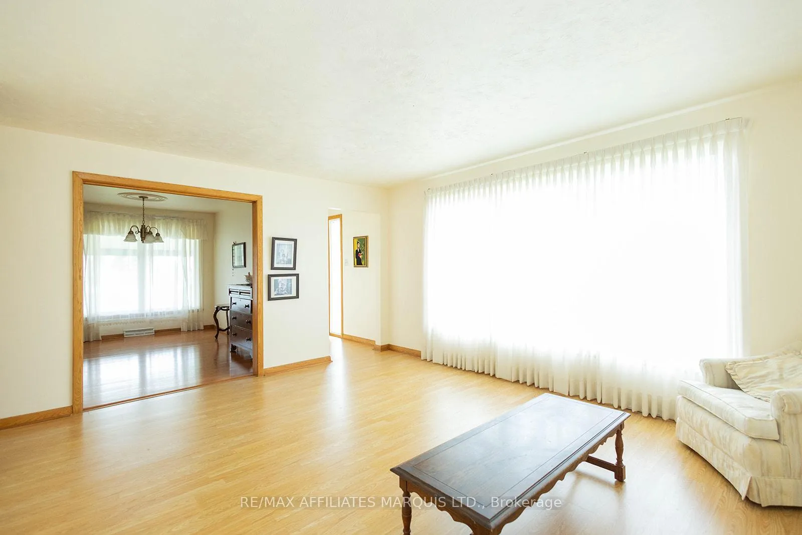 Photo 4 of 304 Balmoral Avenue, Cornwall — HOMEH