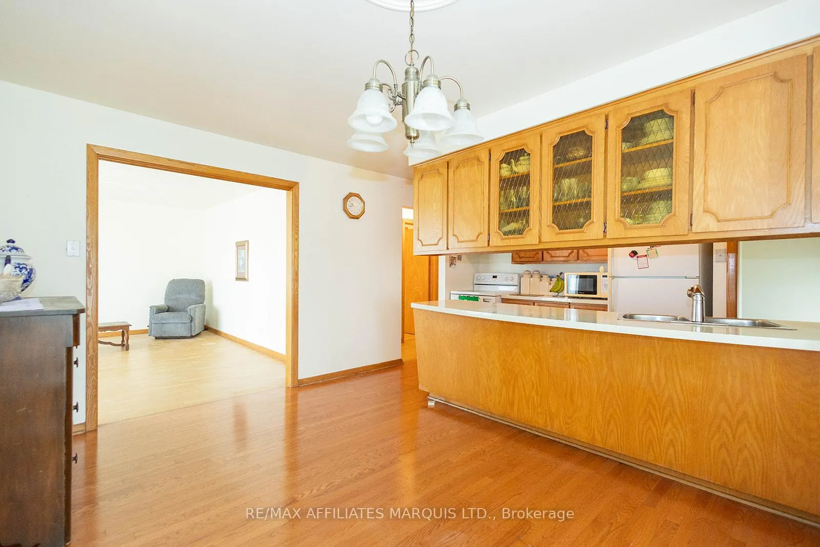 Photo 9 of 304 Balmoral Avenue, Cornwall — HOMEH
