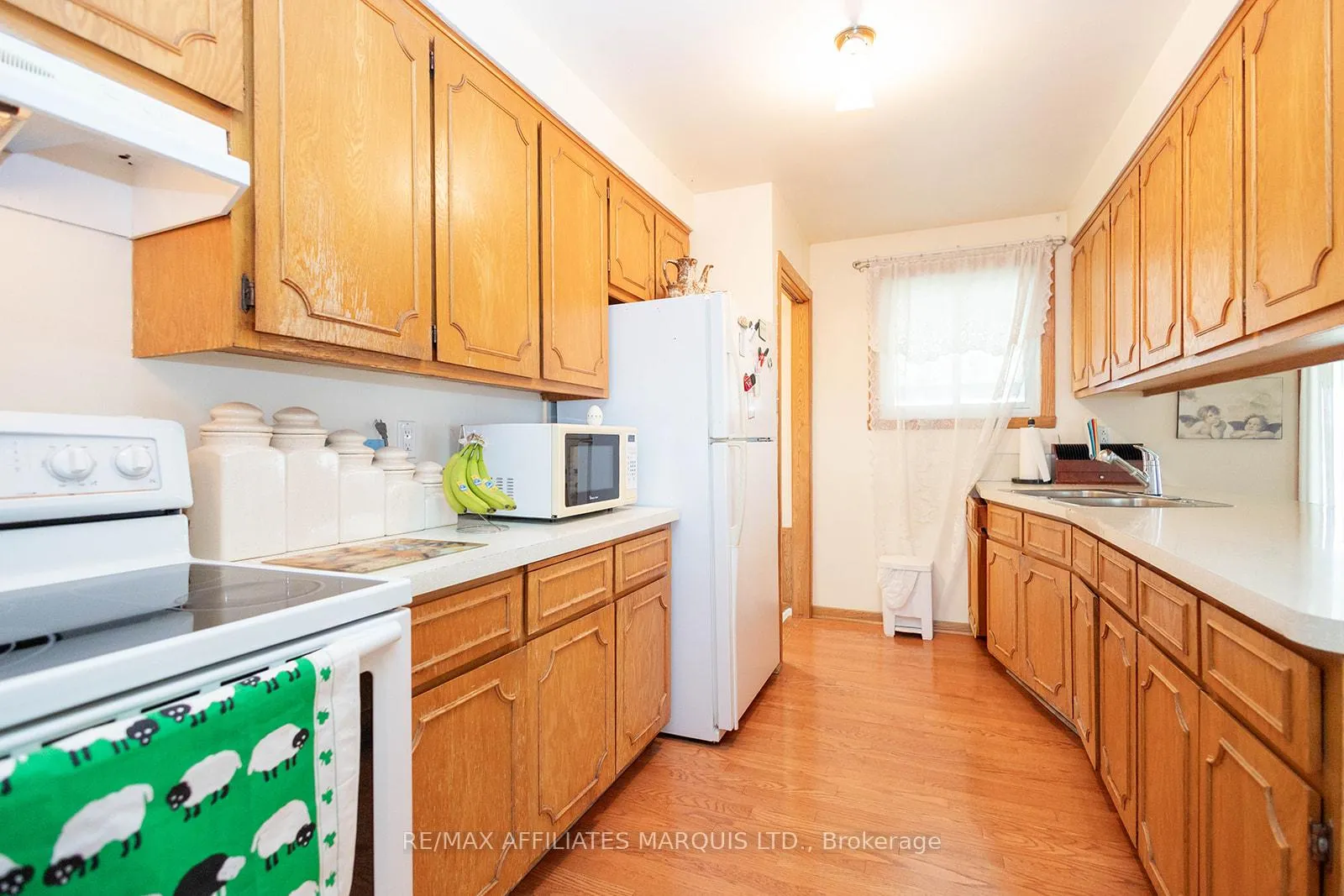 Photo 11 of 304 Balmoral Avenue, Cornwall — HOMEH