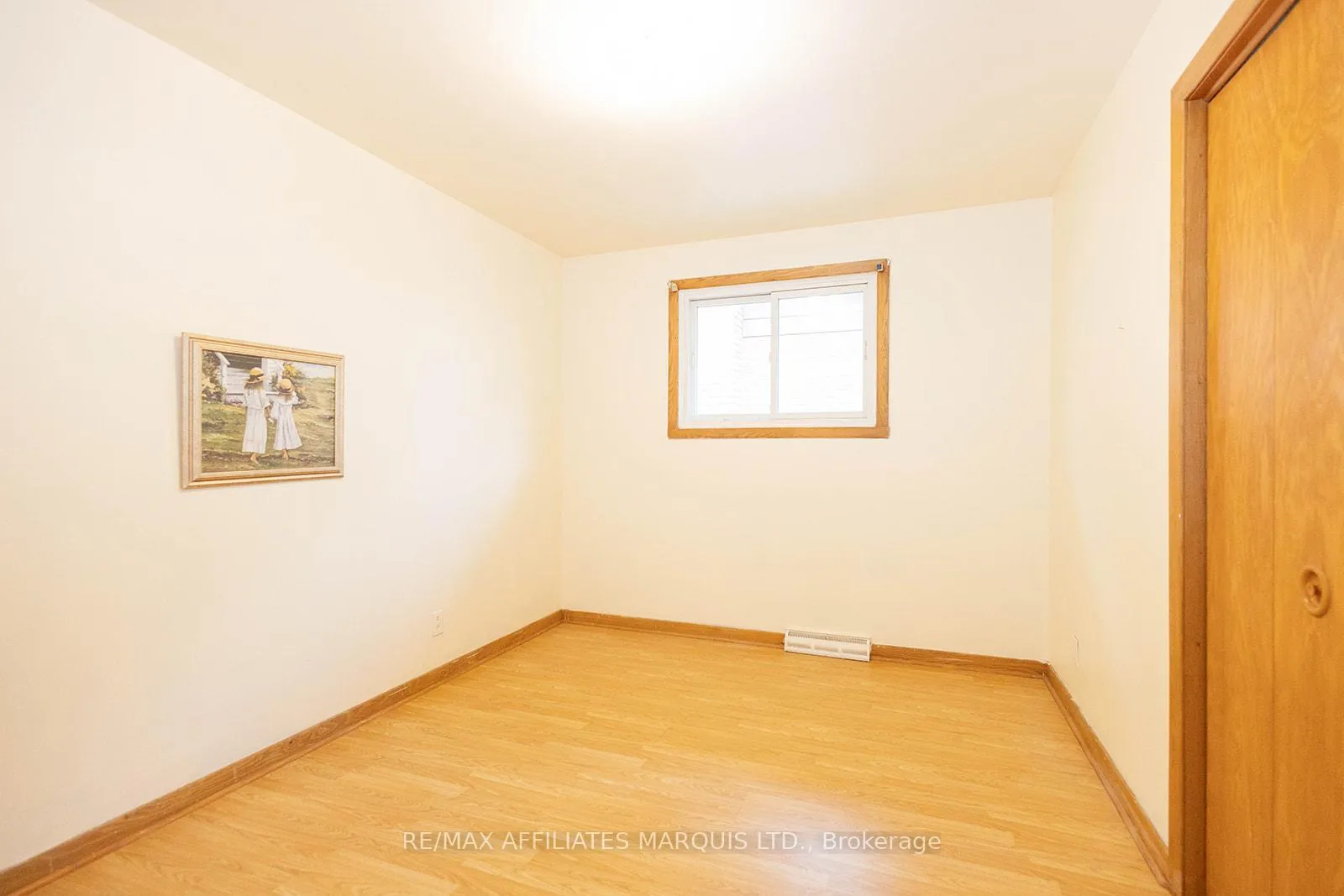 Photo 15 of 304 Balmoral Avenue, Cornwall — HOMEH