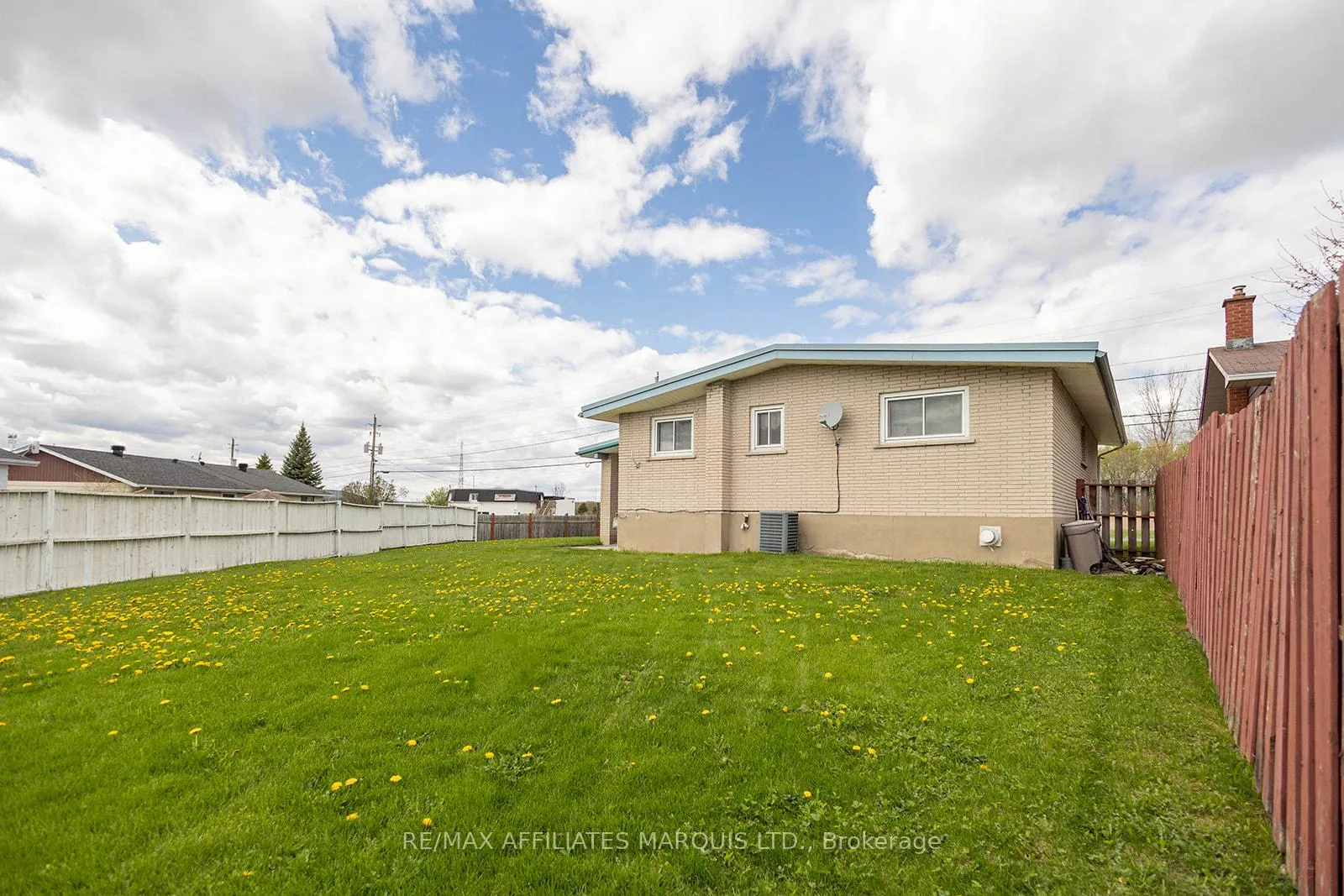 Photo 31 of 304 Balmoral Avenue, Cornwall — HOMEH