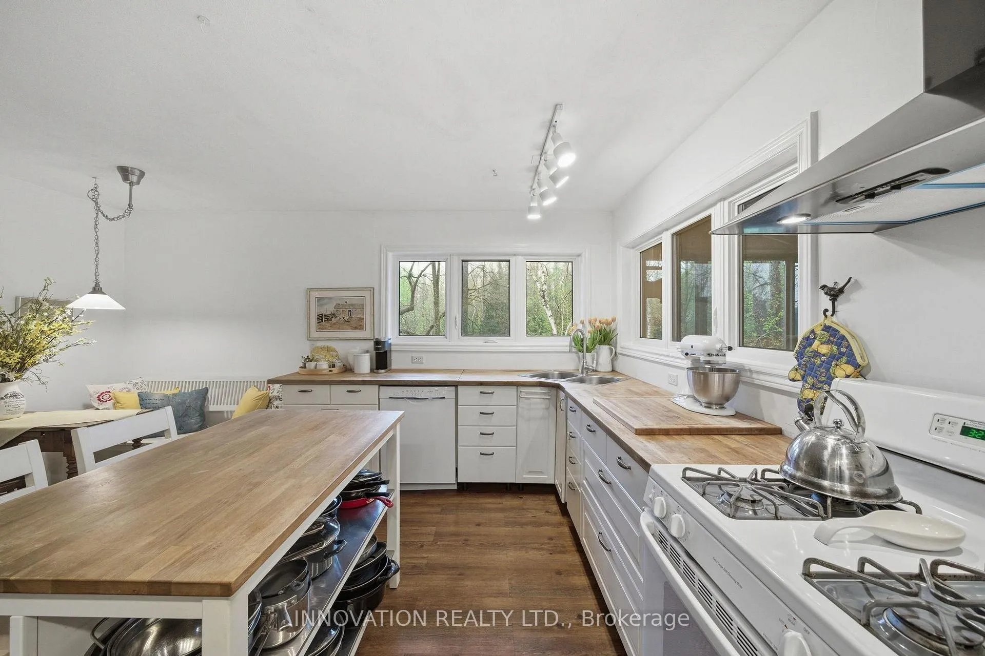 Photo 13 of 6922 Flewellyn Road, Ottawa, Remainder of Stittsville & Area — HOMEH