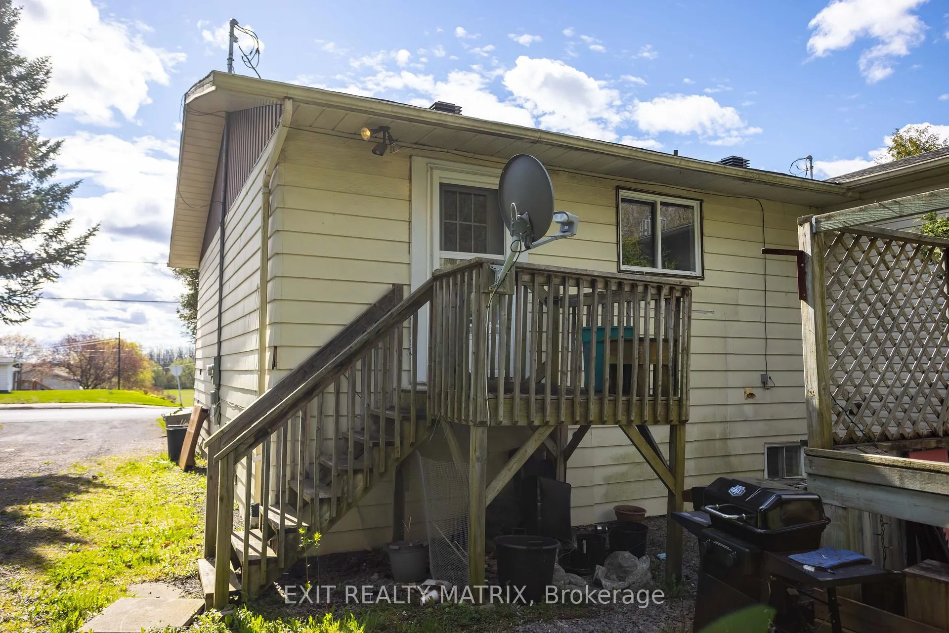 Photo 8 of 82 Bertha Avenue, Champlain, Vankleek Hill — HOMEH