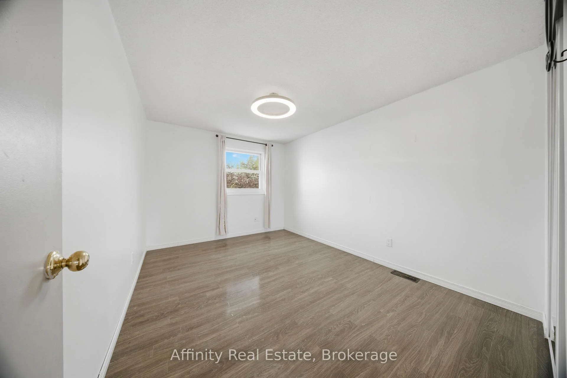 Photo 44 of 279 Auden Road, Guelph, Grange Road — HOMEH