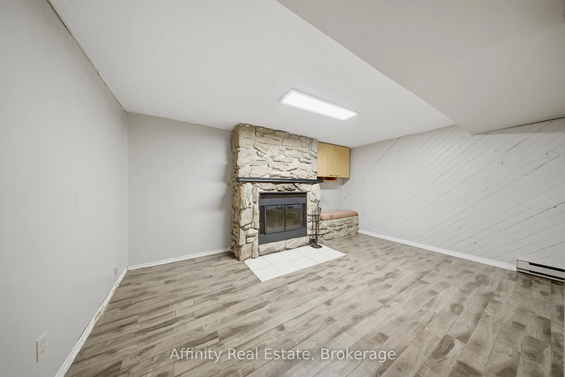 Photo 56 of 279 Auden Road, Guelph, Grange Road — HOMEH