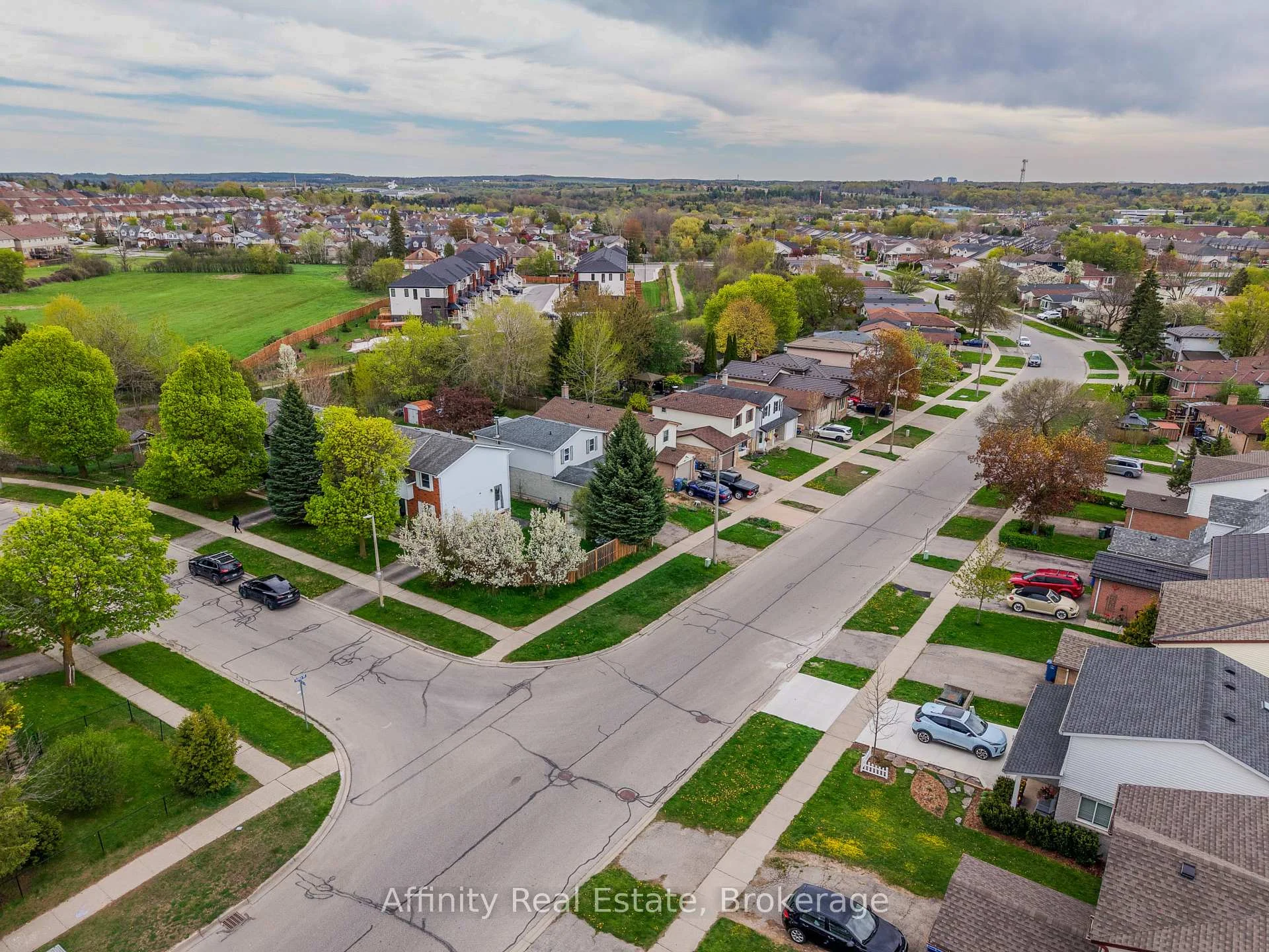 Photo 66 of 279 Auden Road, Guelph, Grange Road — HOMEH