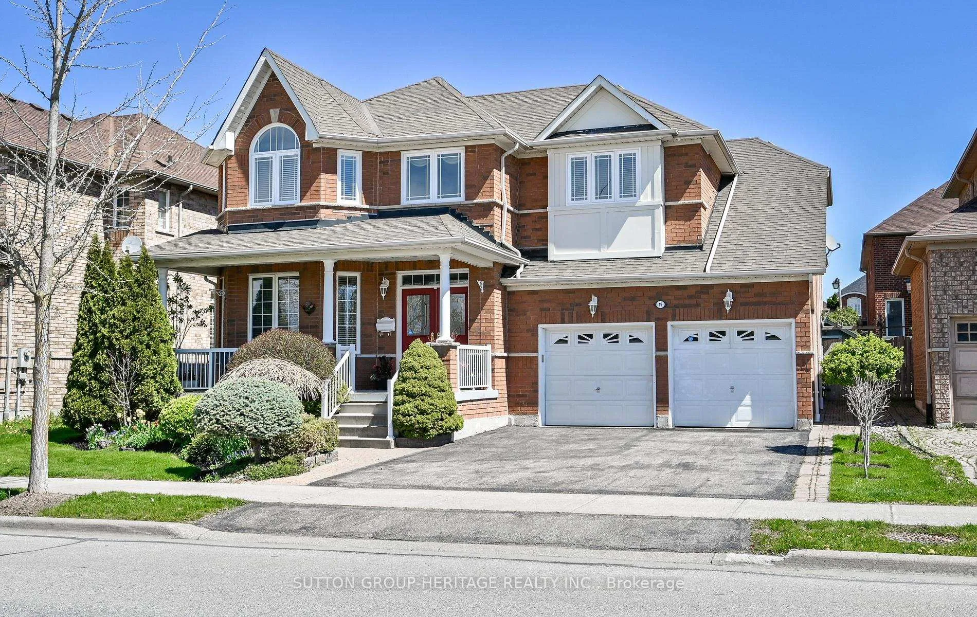 Photo 2 of 19 Country Ridge Drive, Markham, Wismer — HOMEH