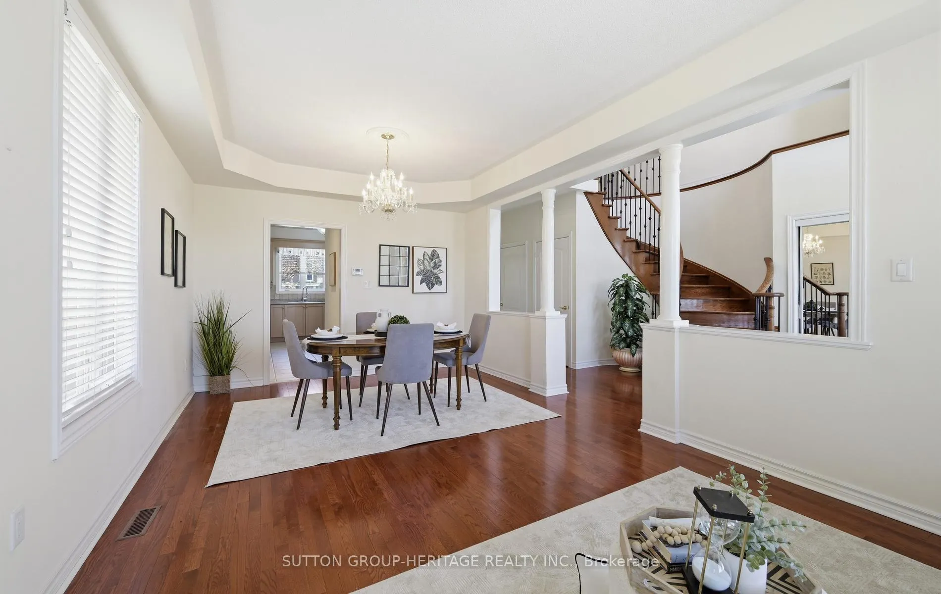 Photo 10 of 19 Country Ridge Drive, Markham, Wismer — HOMEH