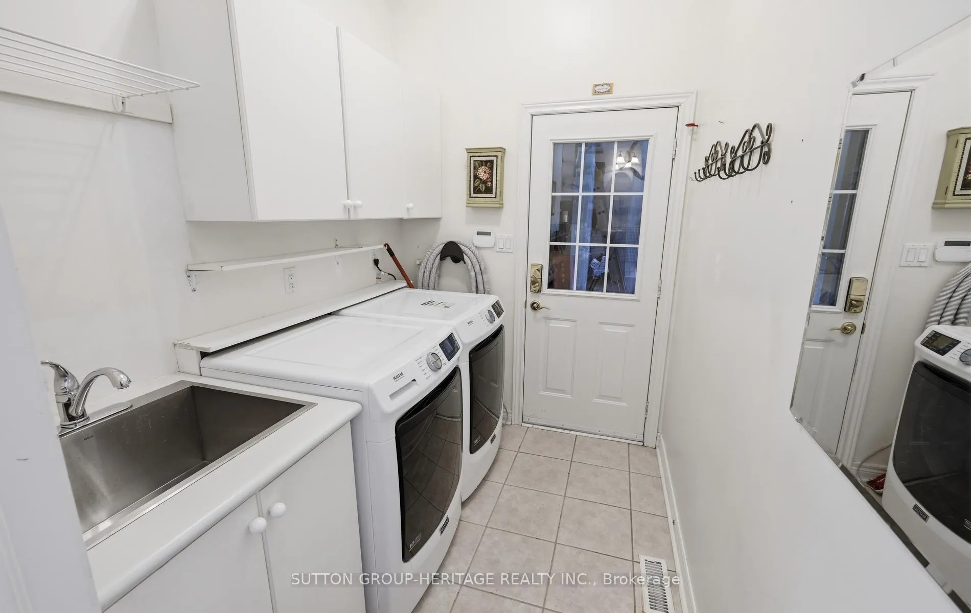 Photo 37 of 19 Country Ridge Drive, Markham, Wismer — HOMEH