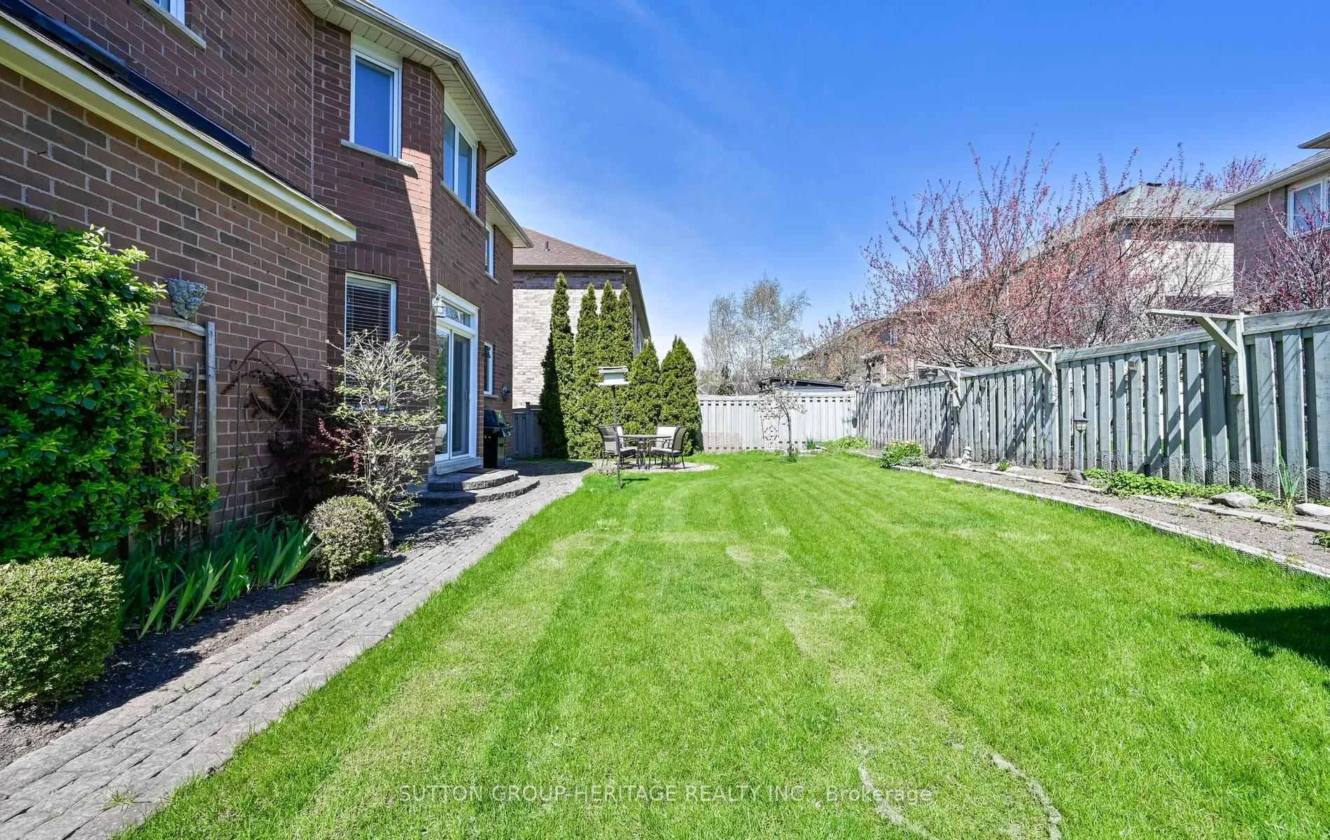 Photo 41 of 19 Country Ridge Drive, Markham, Wismer — HOMEH