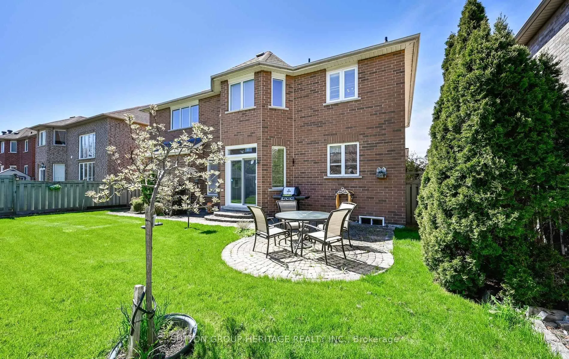 Photo 45 of 19 Country Ridge Drive, Markham, Wismer — HOMEH