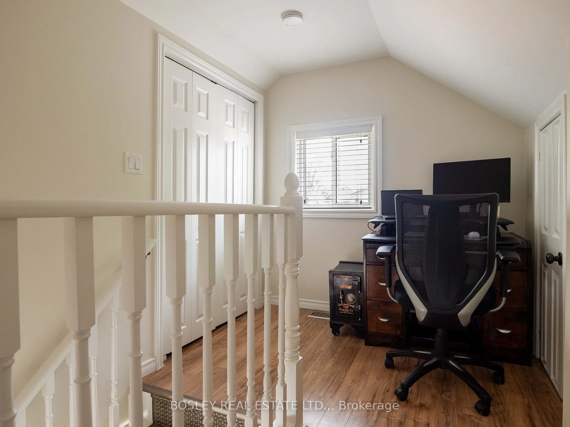 Photo 17 of 19 Water Street, St. Catharines, Downtown — HOMEH