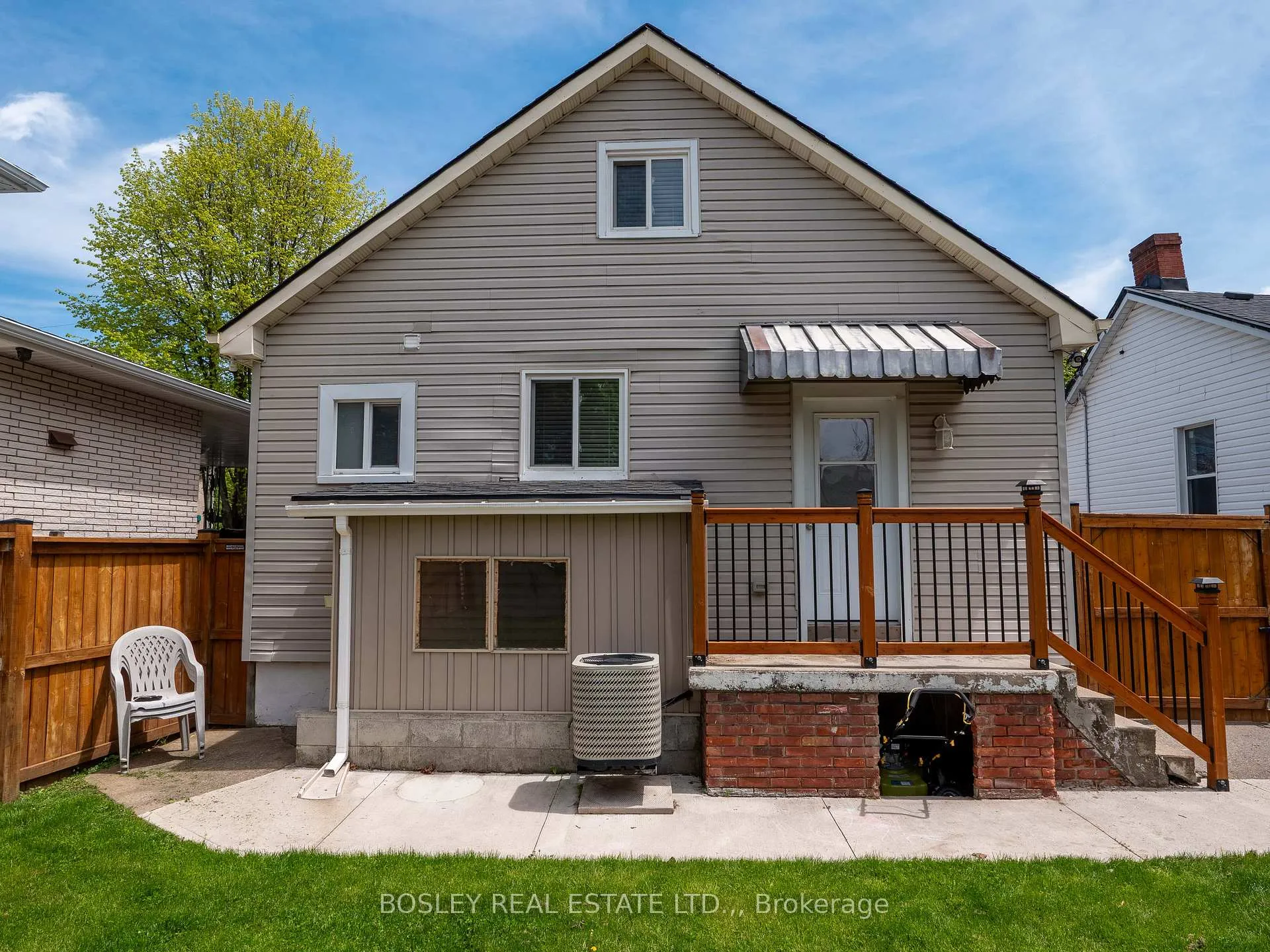 Photo 32 of 19 Water Street, St. Catharines, Downtown — HOMEH